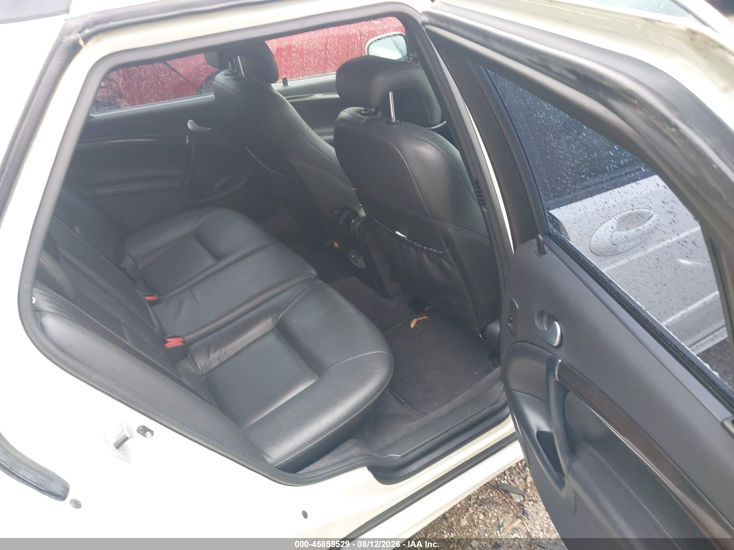 2009 Saab 9-5 2.3t Белый vin: YS3ED59G193502298