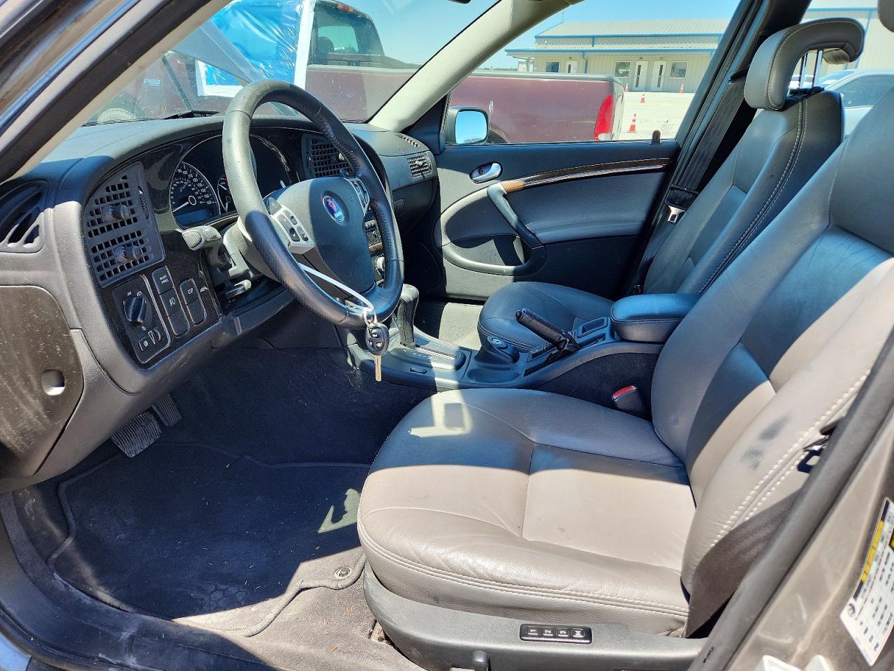 2006 Saab 9-5 Base Tan vin: YS3ED59GX63517507