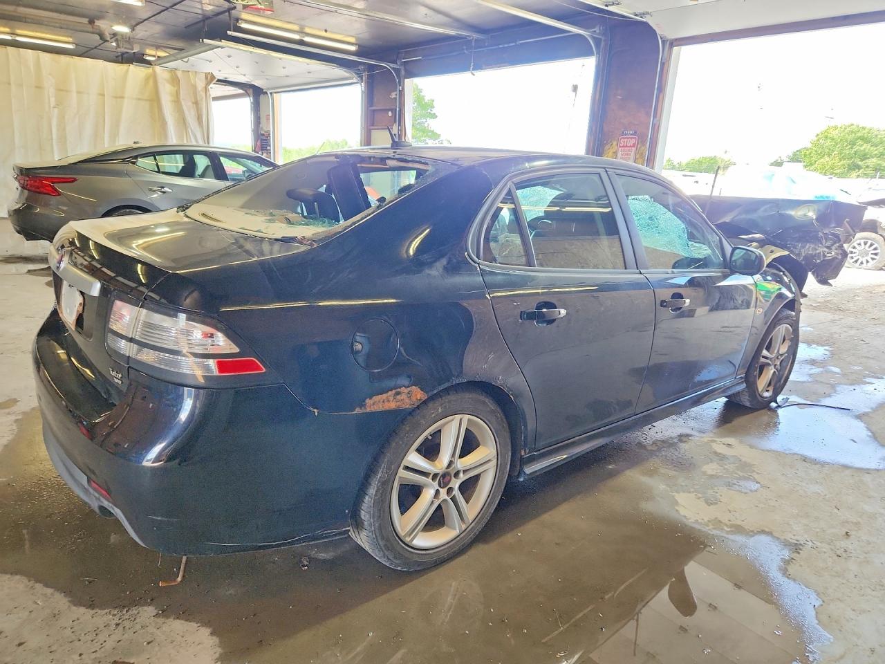 2011 Saab 9-3 2.0t Black vin: YS3FA4BY1B1302243
