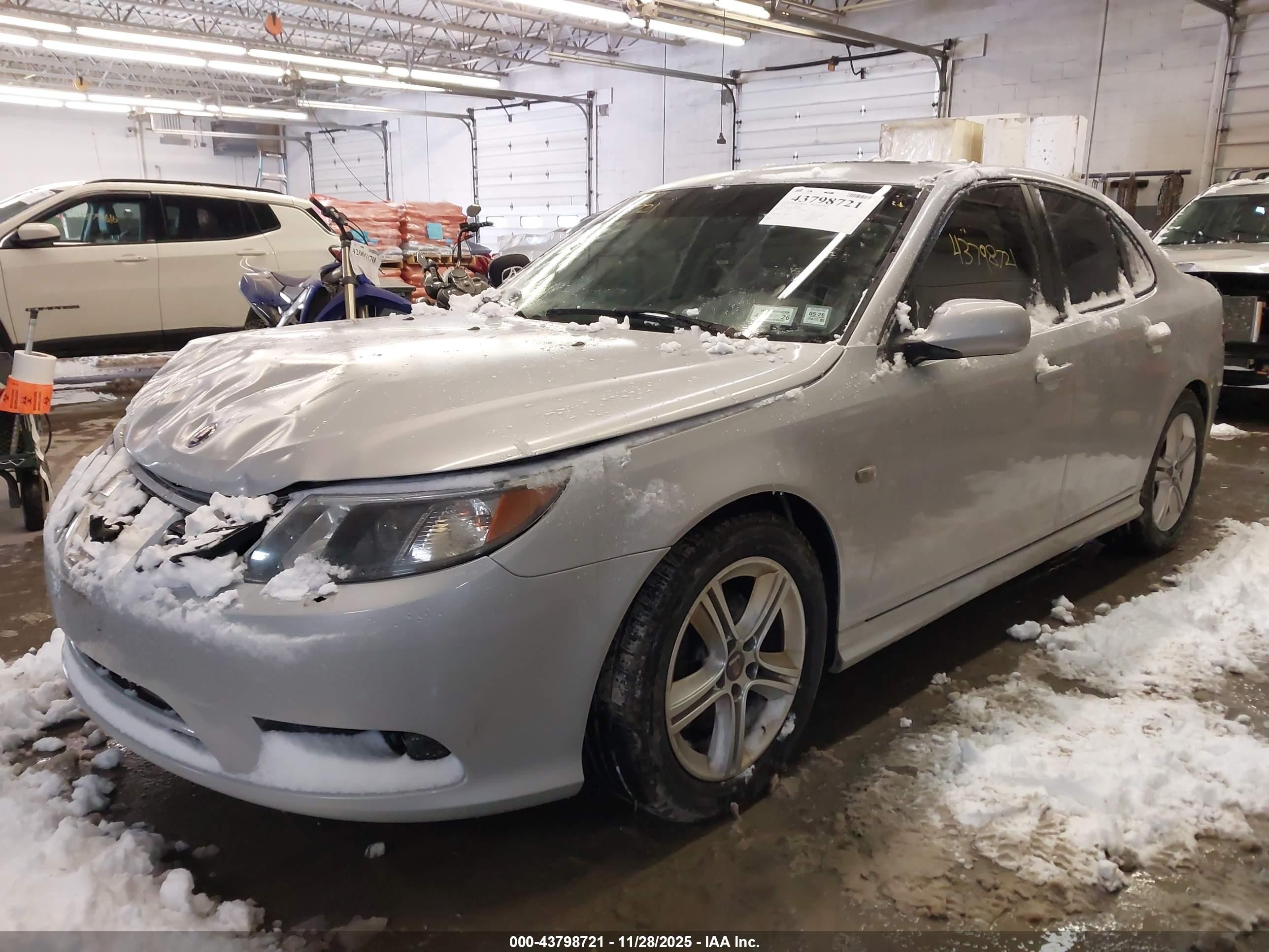 2010 Saab 9-3   Silver vin: YS3FA4BY7A1608930