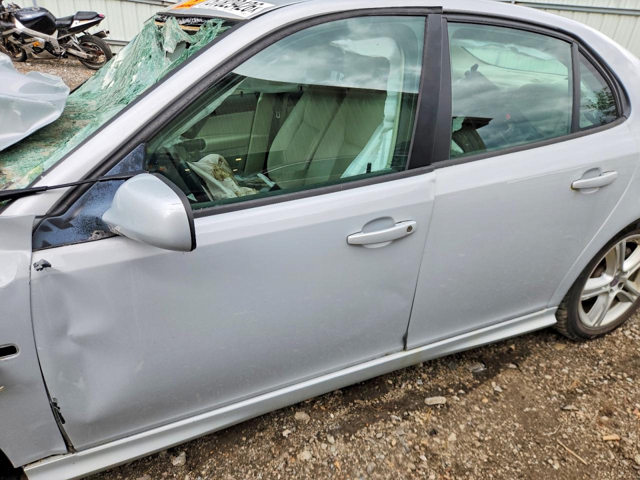 2010 Saab 9-3 2.0t Silver vin: YS3FA4BY7A1609978
