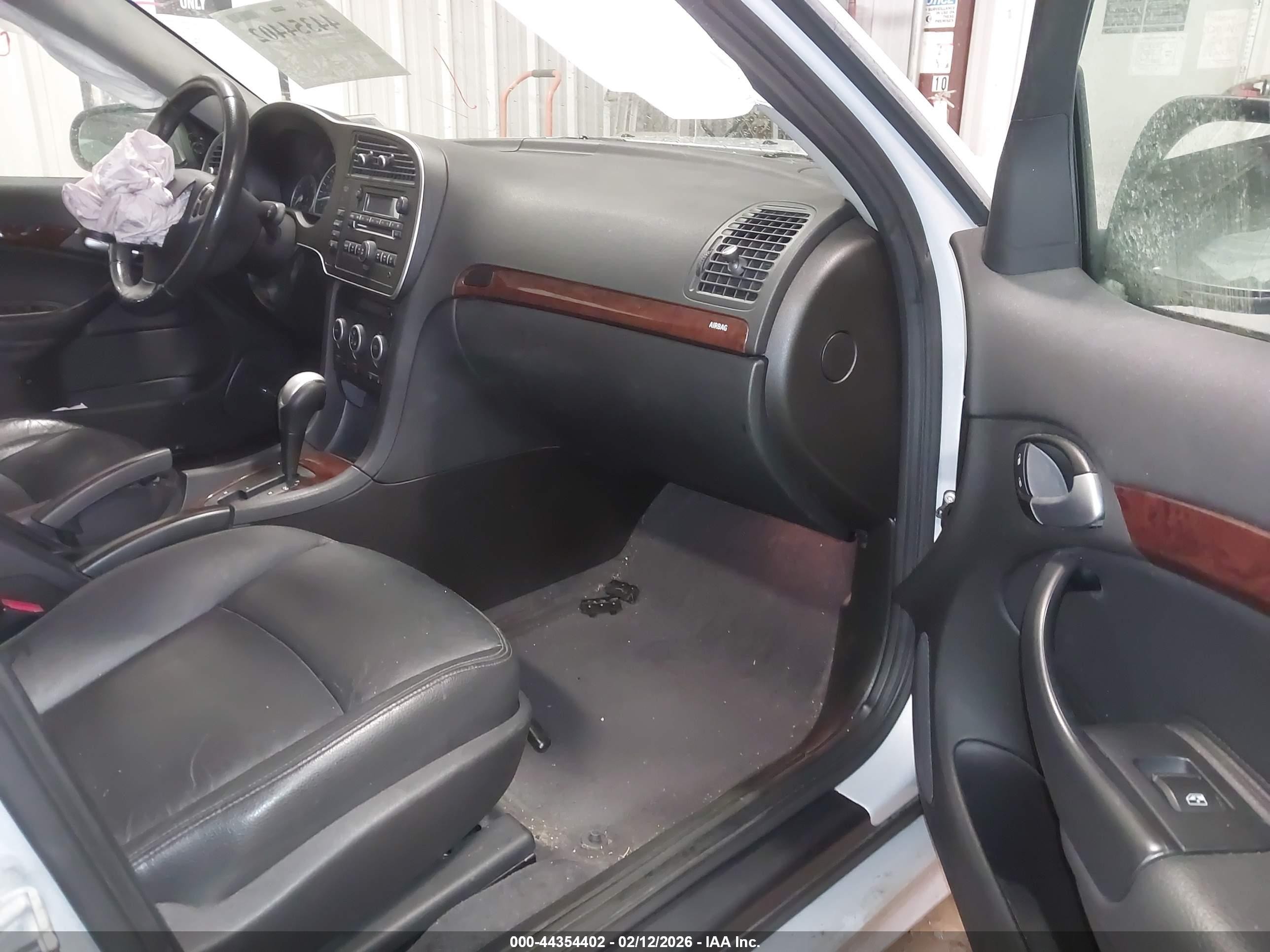 2010 Saab 9-3   Серебряный vin: YS3FA4CY0A1615412