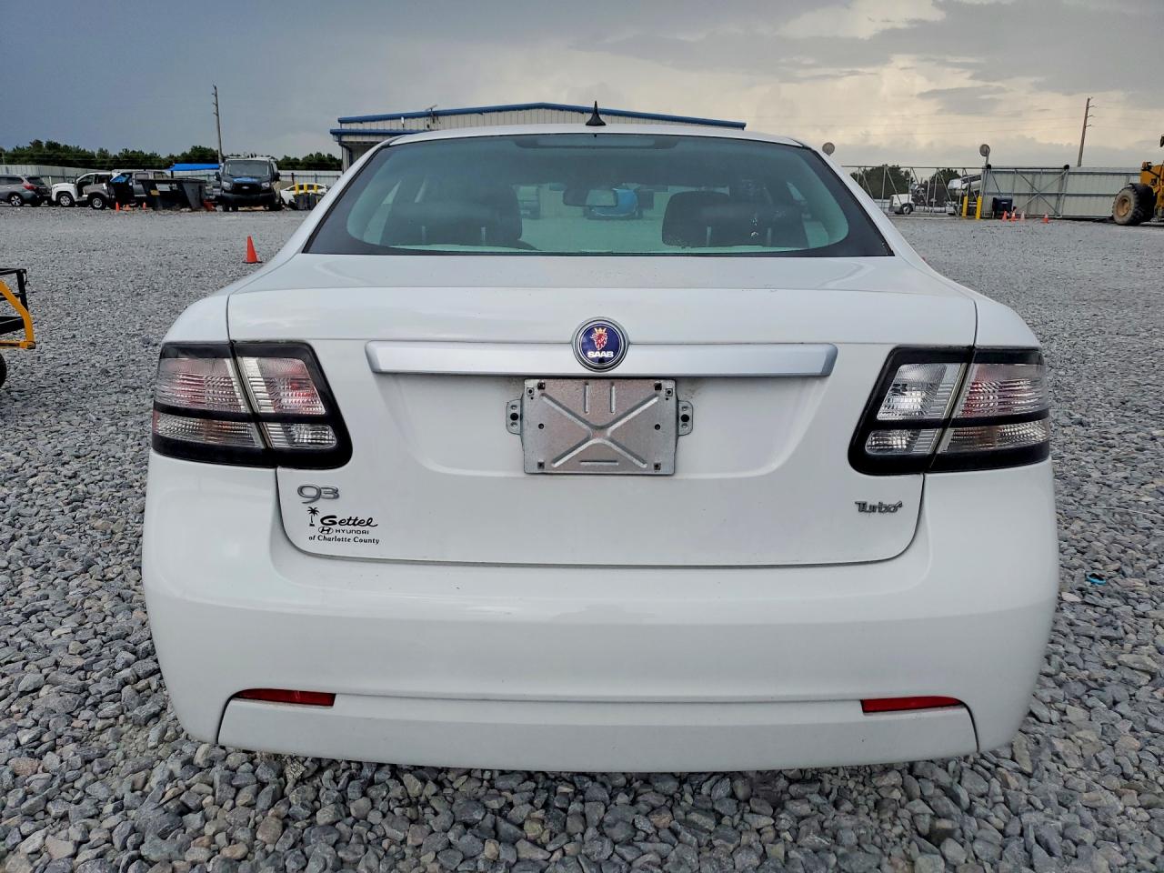 2011 Saab 9-3 2.0t White vin: YS3FA4CY4B1310089