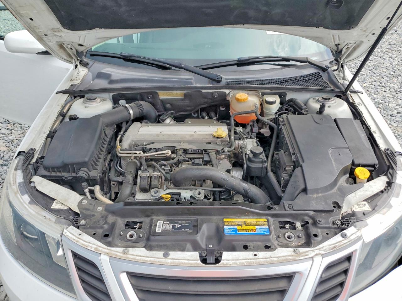 2011 Saab 9-3 2.0t White vin: YS3FA4CY4B1310089
