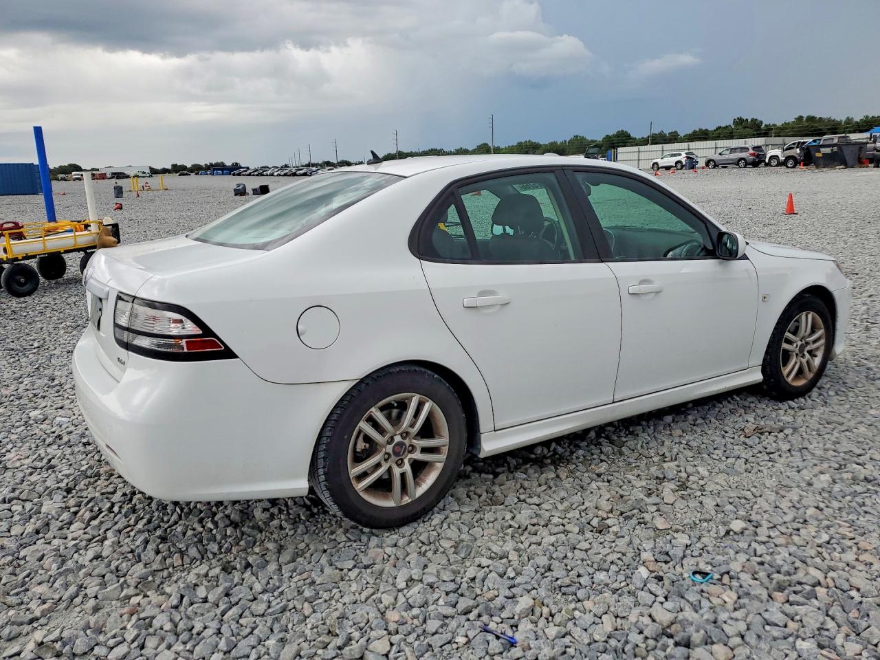 2011 Saab 9-3 2.0t White vin: YS3FA4CY4B1310089