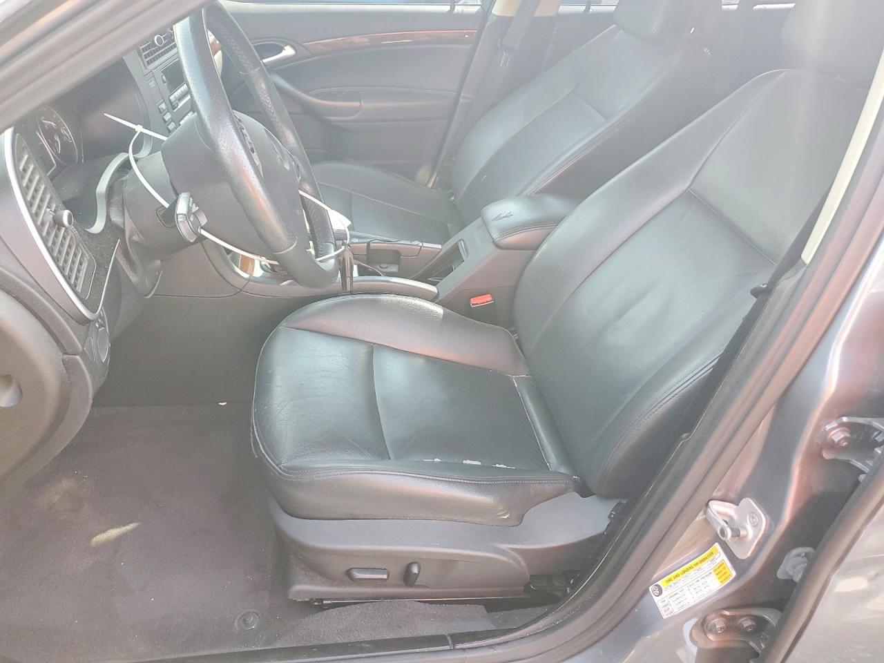 2010 Saab 9-3 2.0t Silver vin: YS3FA4MY7A1608682