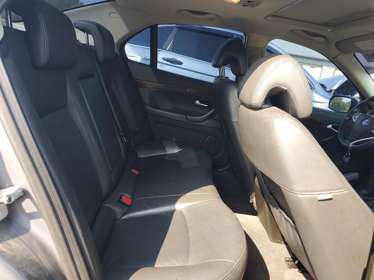 2010 Saab 9-3 2.0t Silver vin: YS3FA4MY7A1608682