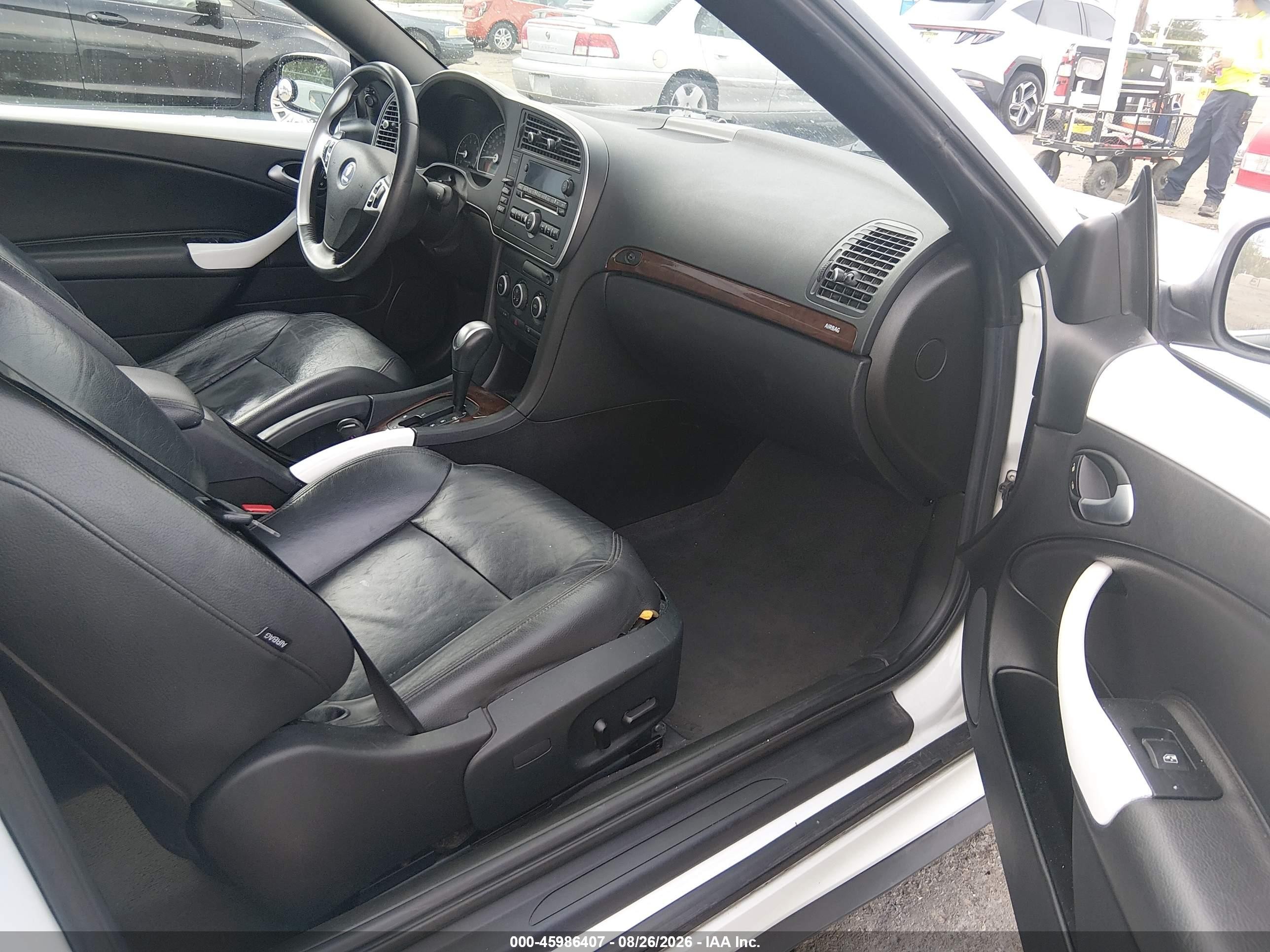 2011 Saab 9-3 Turbo4 Белый vin: YS3FA7CYXB1306498