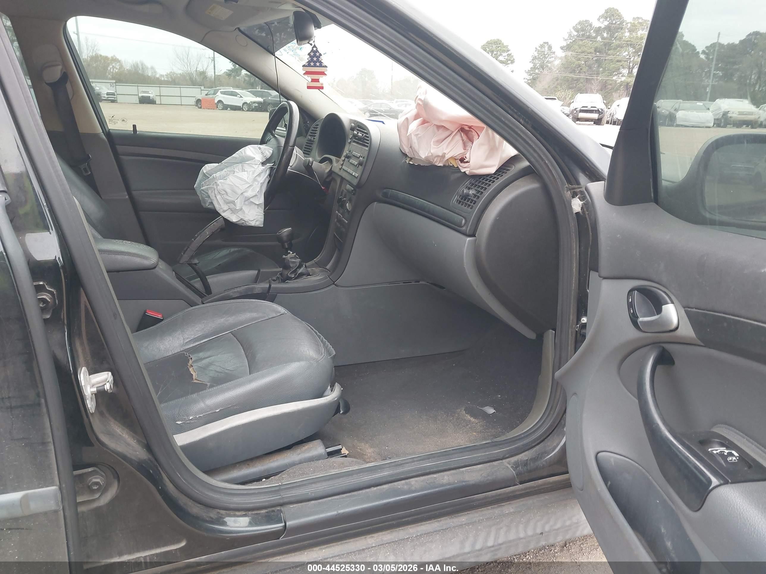 2005 Saab 9-3 Linear Black vin: YS3FB45S751038261