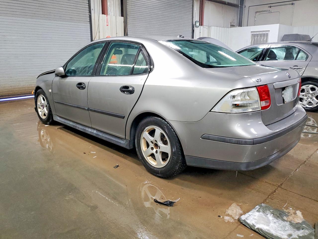 2004 Saab 9-3 Linear Gray vin: YS3FB49S541005106