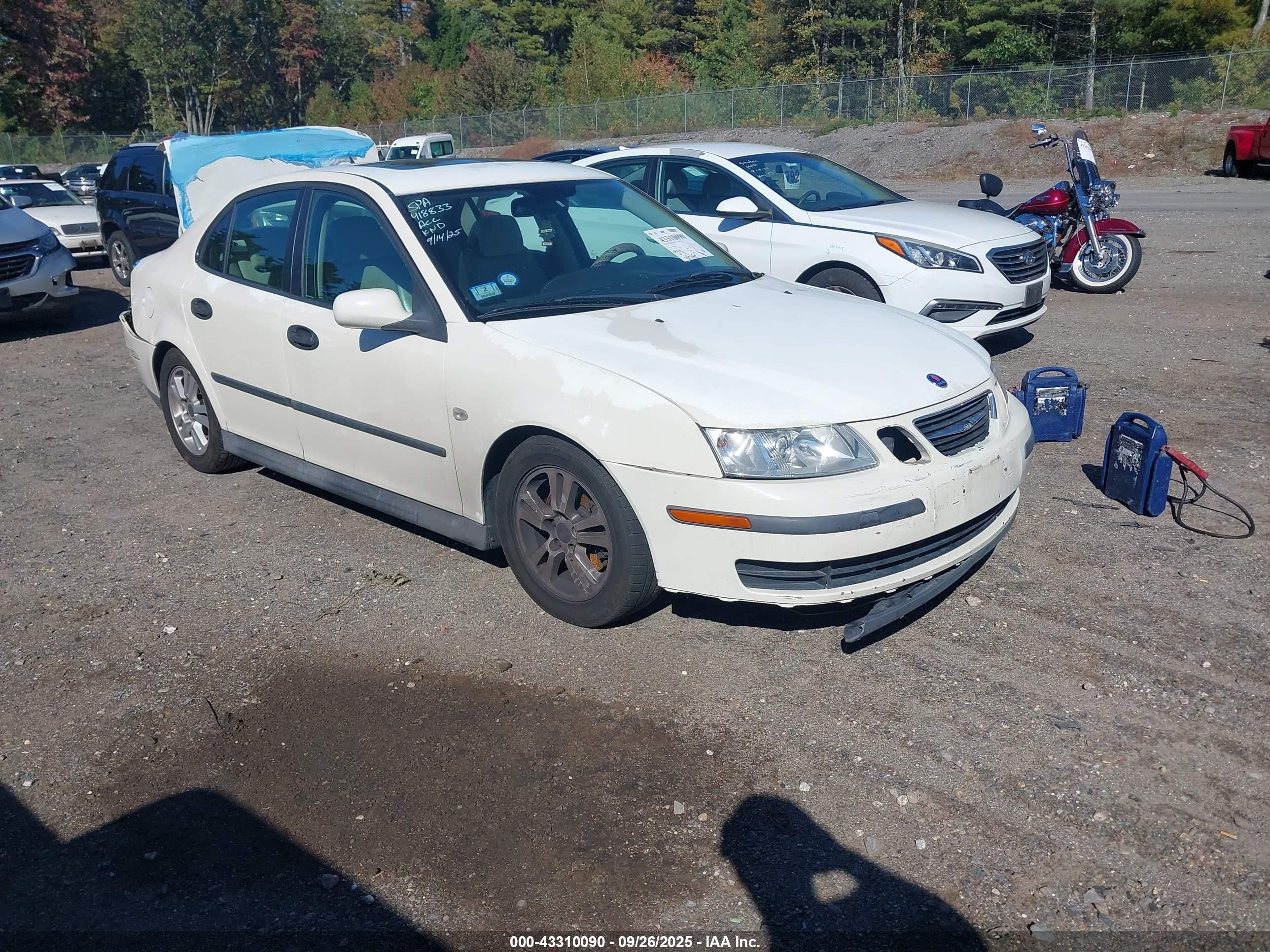 2005 Saab 9-3 Linear White vin: YS3FB49SX51053167