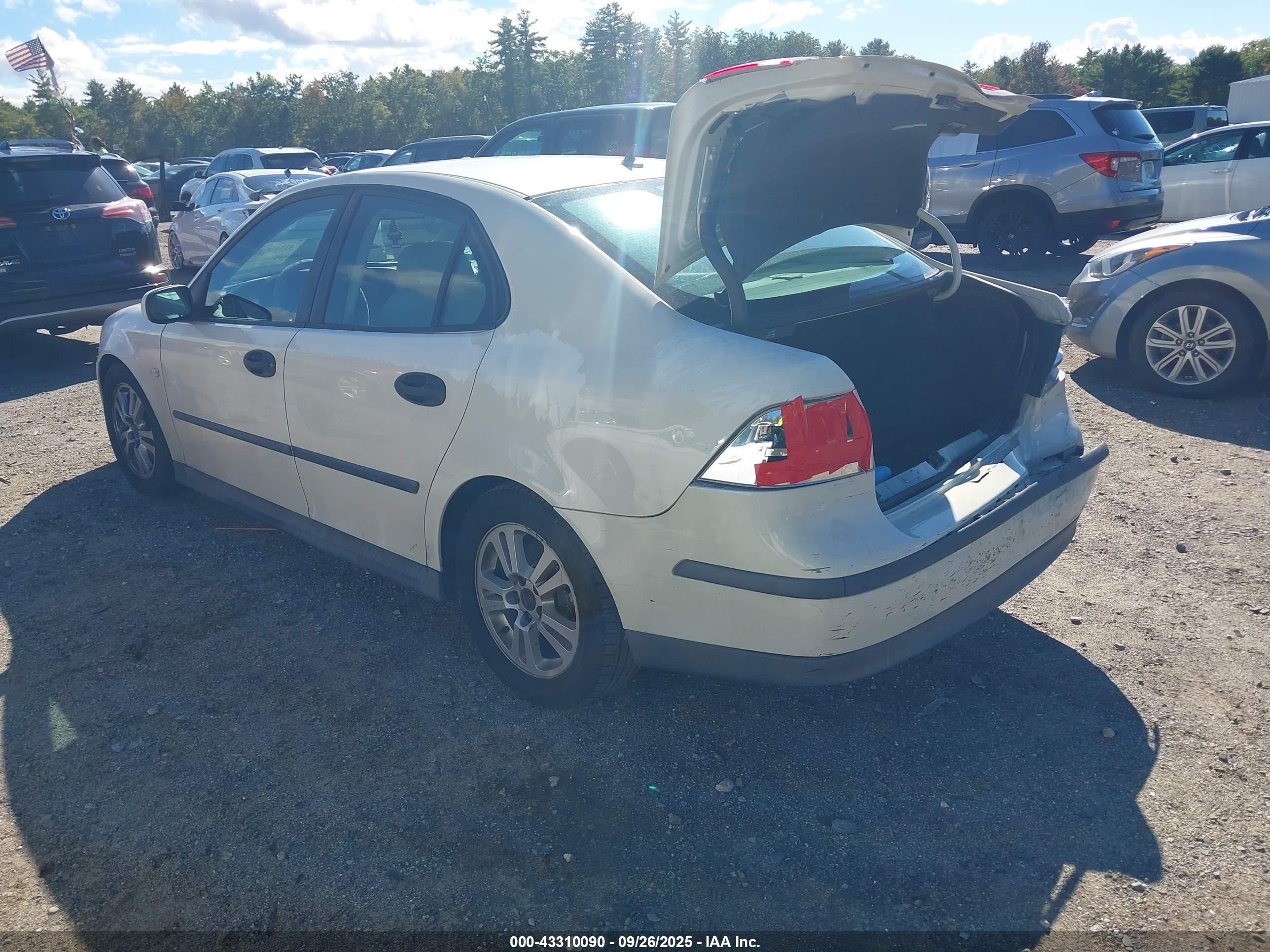 2005 Saab 9-3 Linear White vin: YS3FB49SX51053167