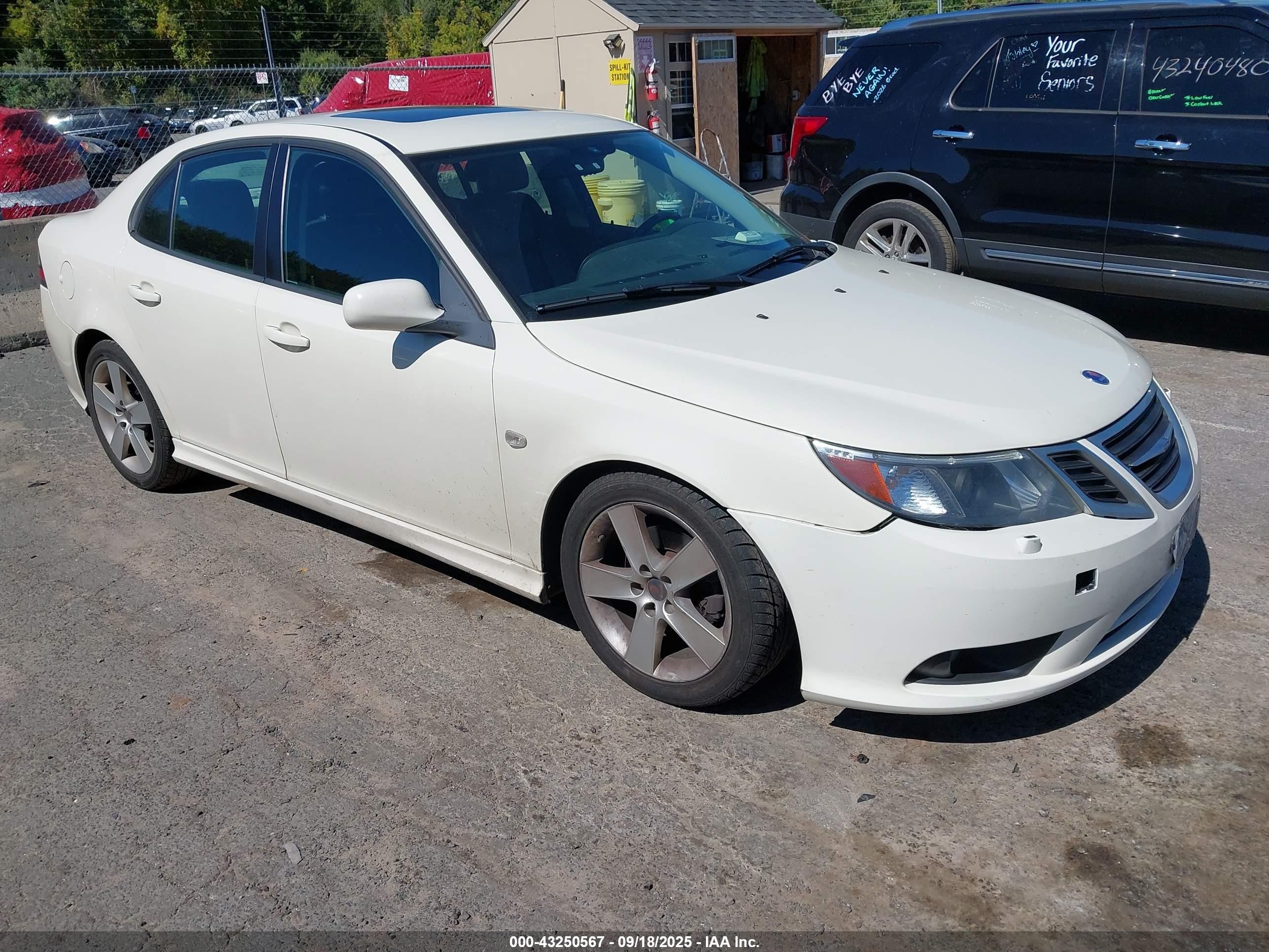 2009 Saab 9-3 2.0t Cream vin: YS3FB49Y091002187