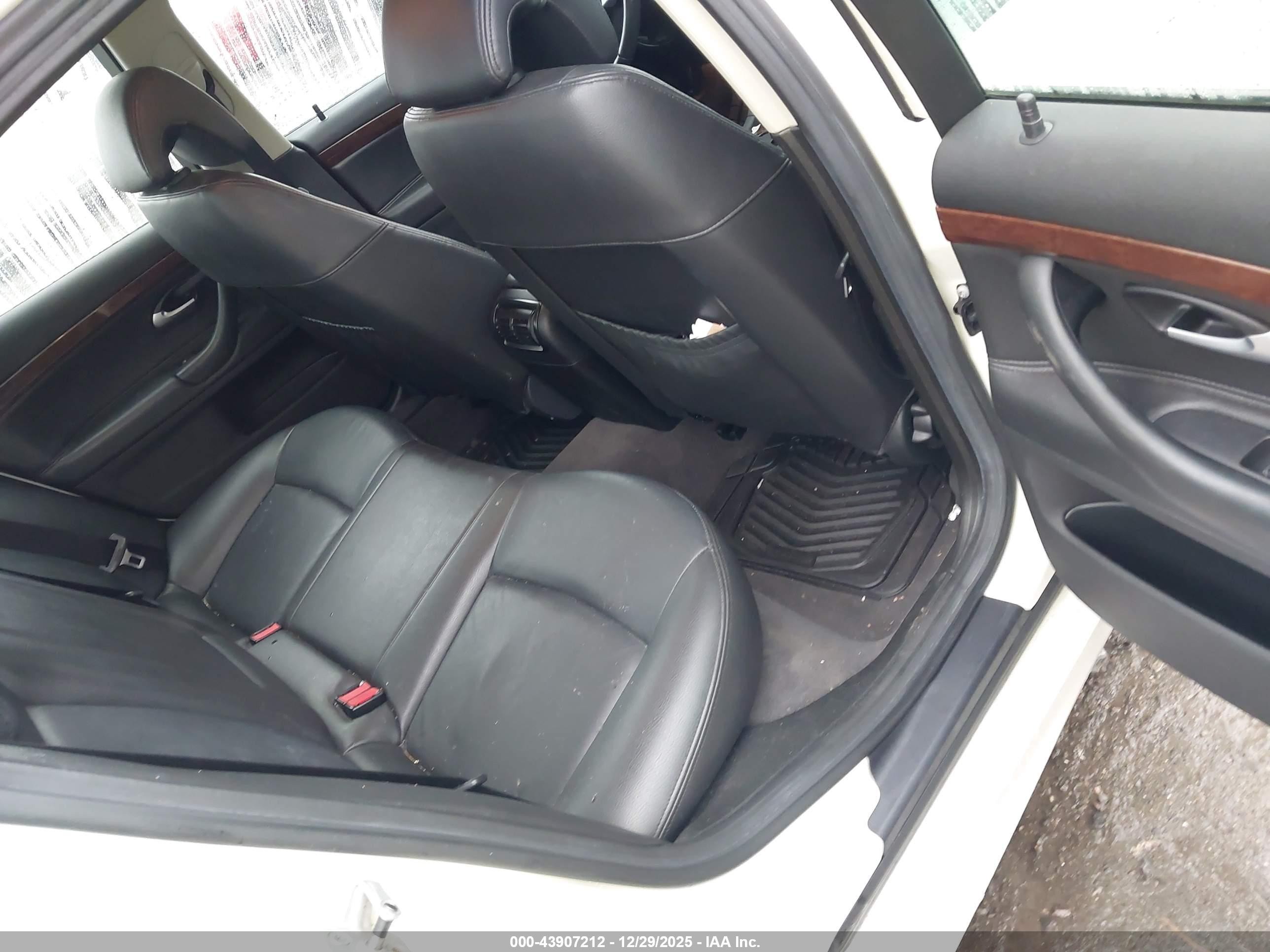 2009 Saab 9-3 2.0t White vin: YS3FB49Y091006093