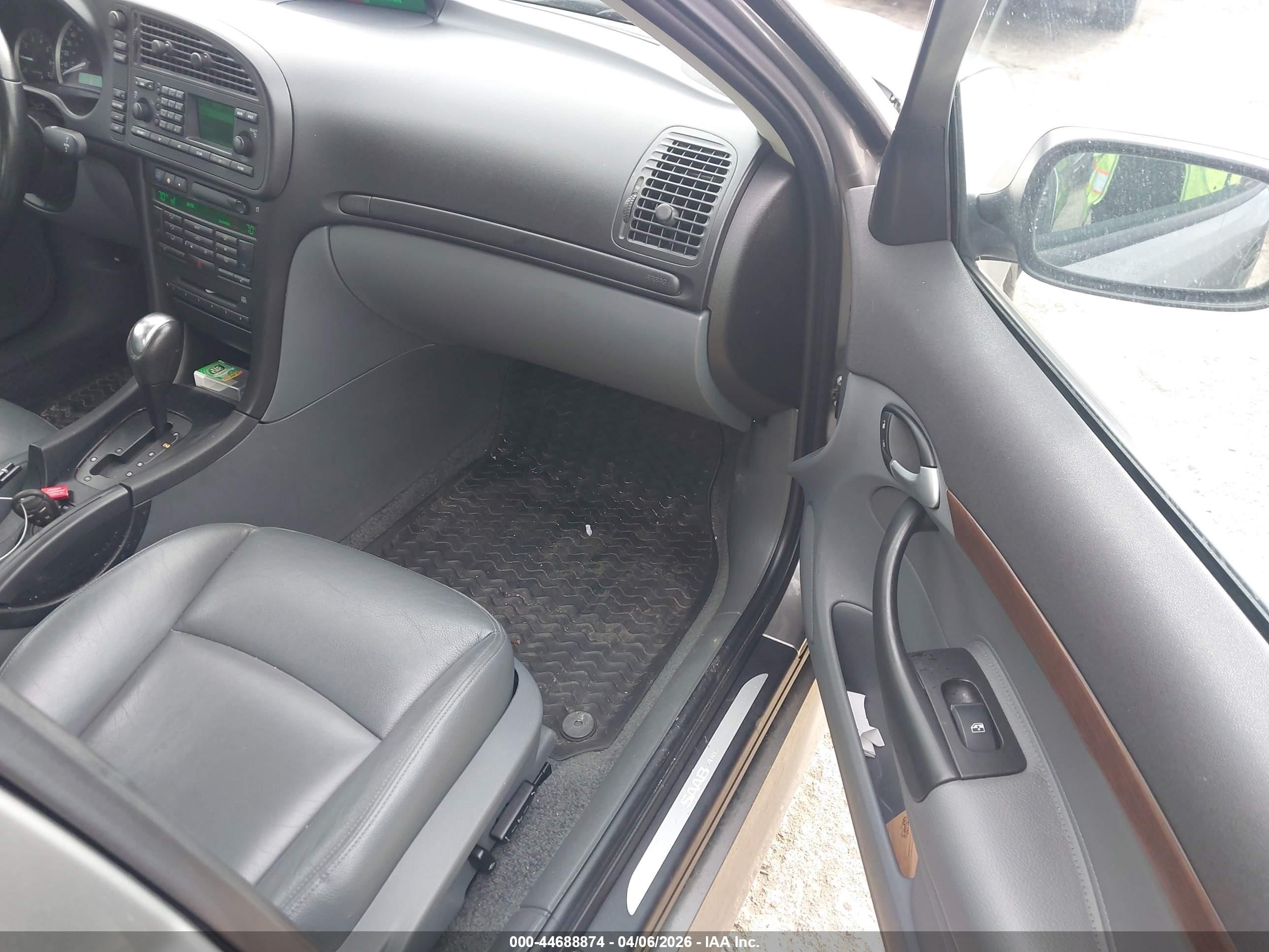 2003 Saab 9-3 Arc Silver vin: YS3FD49Y831045824