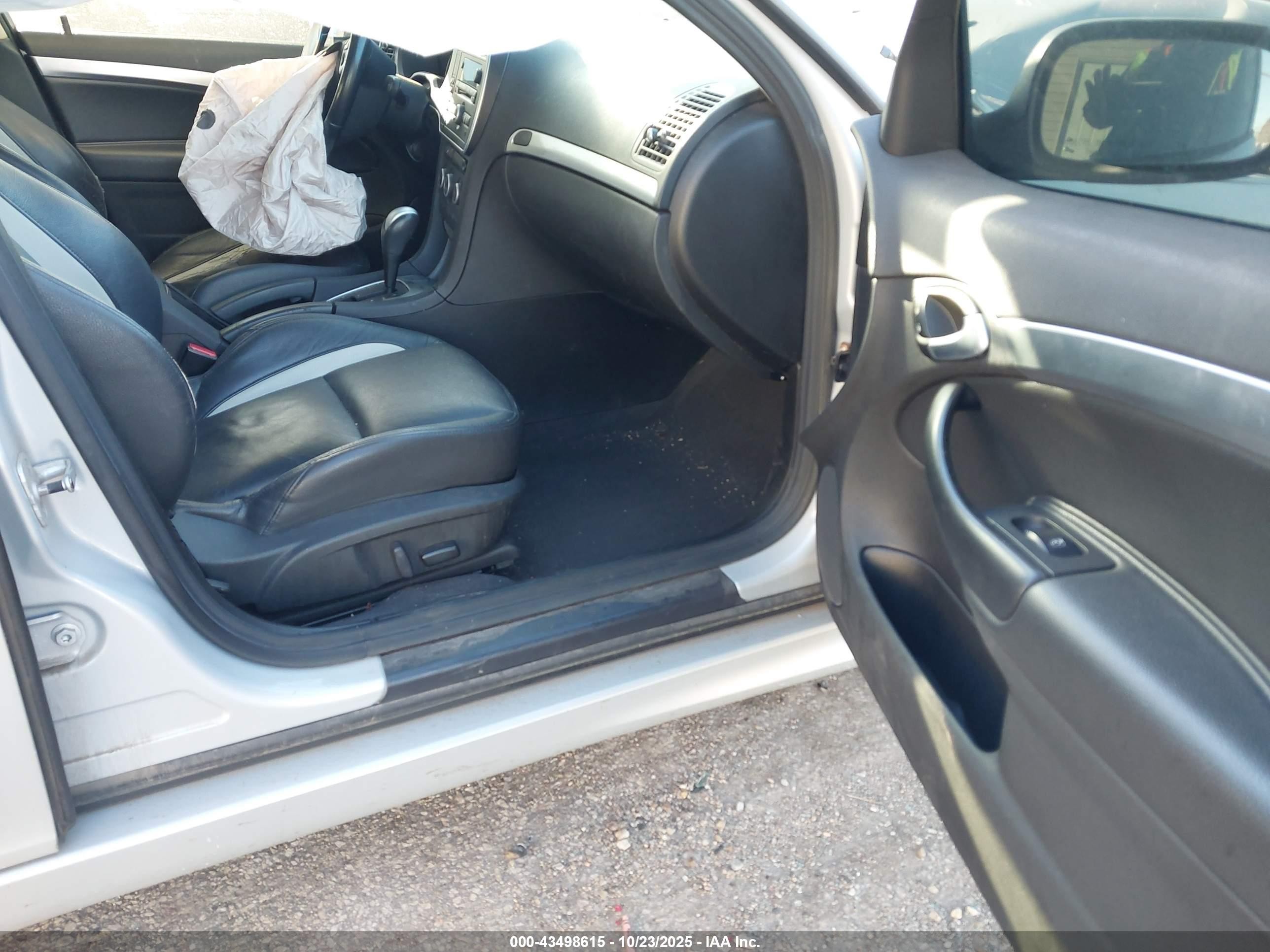 2008 Saab 9-3 Aero Gray vin: YS3FH41UX81102660