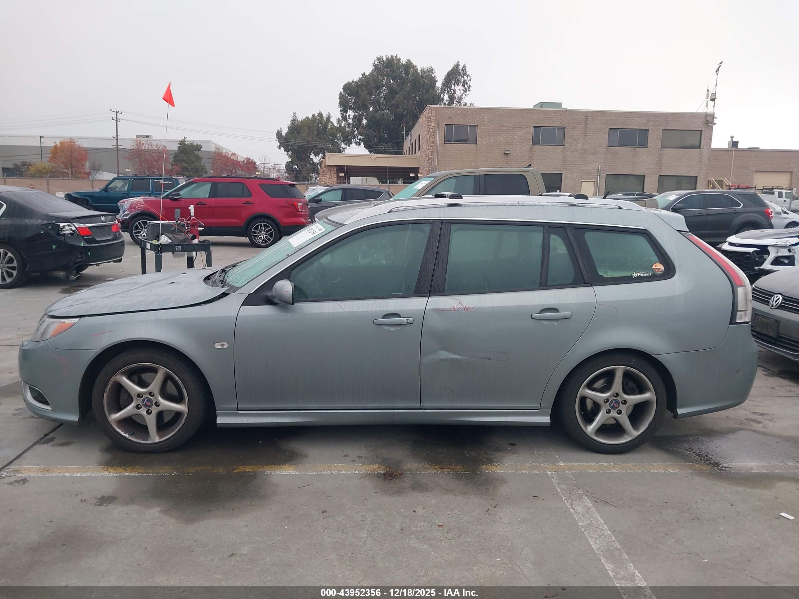 2009 Saab 9-3 Aero Turquoise vin: YS3FH52RX91008375