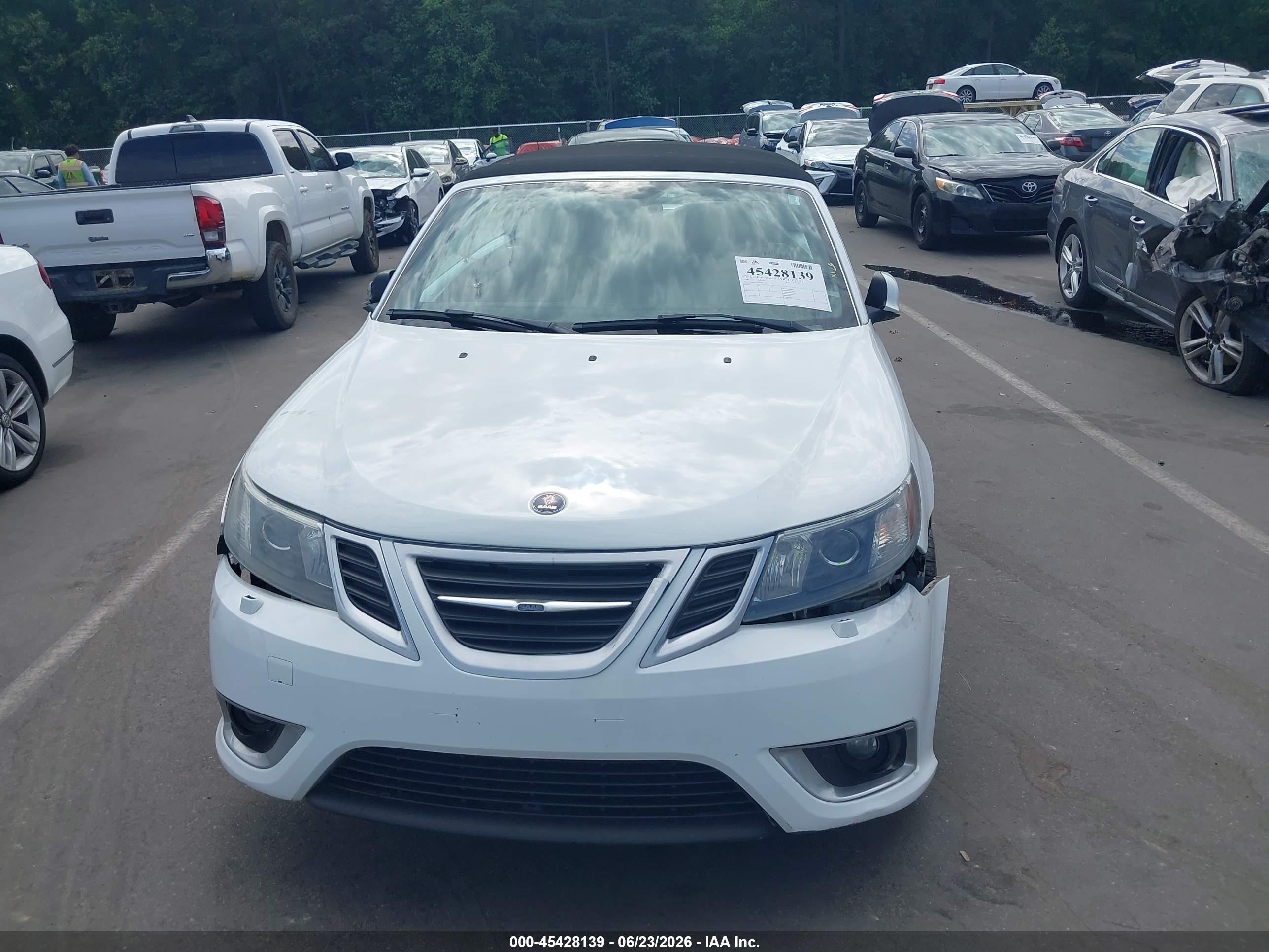 2008 Saab 9-3 Aero White vin: YS3FH71U286001309
