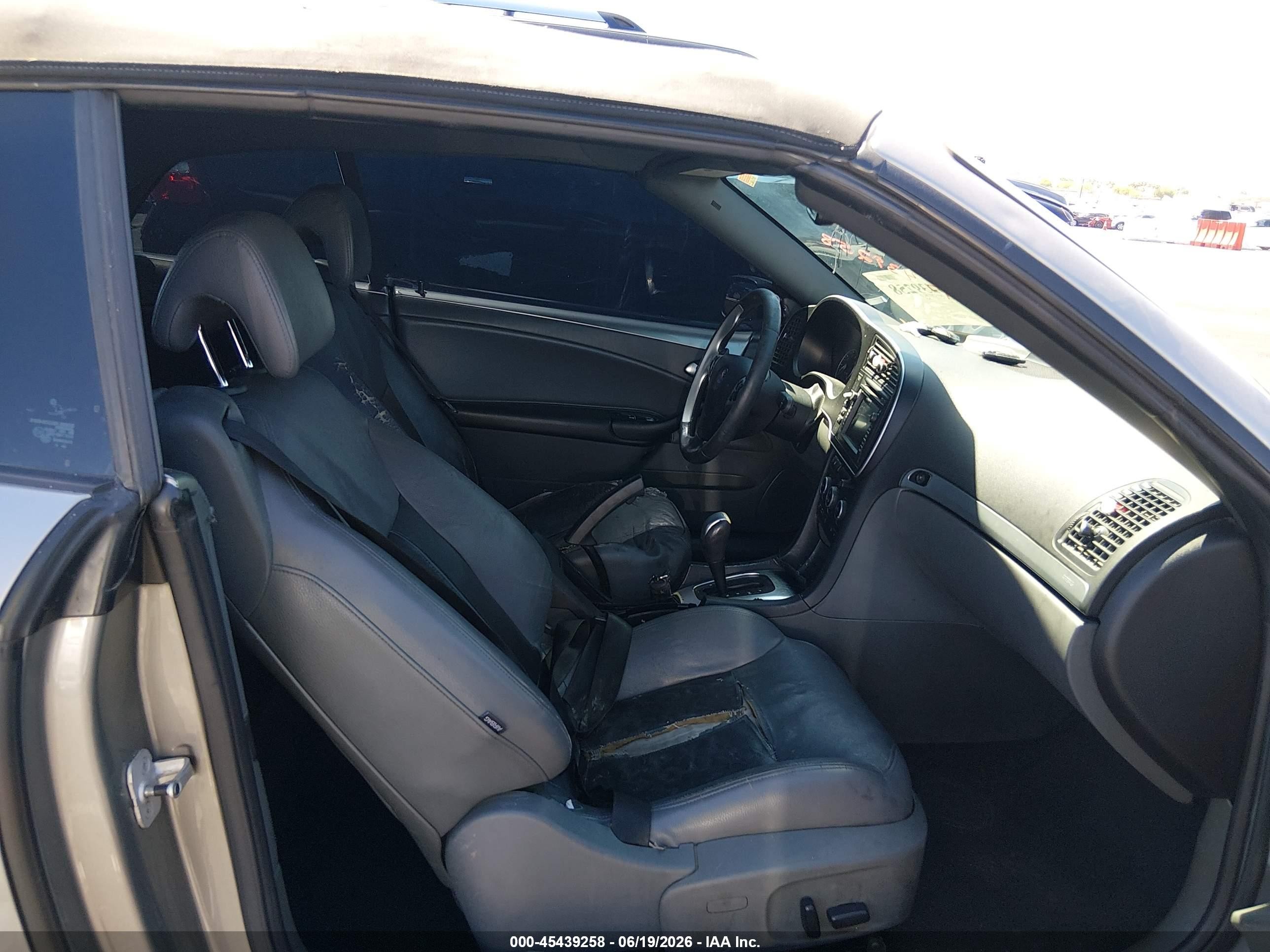 2007 Saab 9-3 Aero Gold vin: YS3FH71U976101390