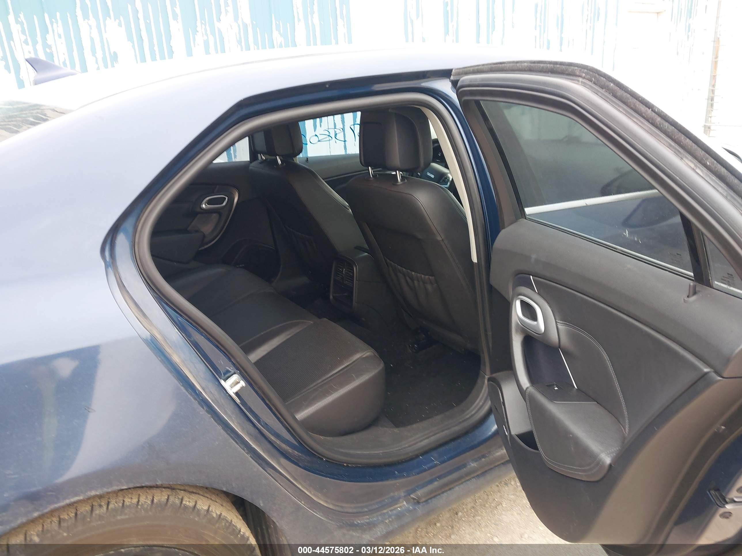 2010 Saab 9-5 Aero Blue vin: YS3GR4BJ6A4002789