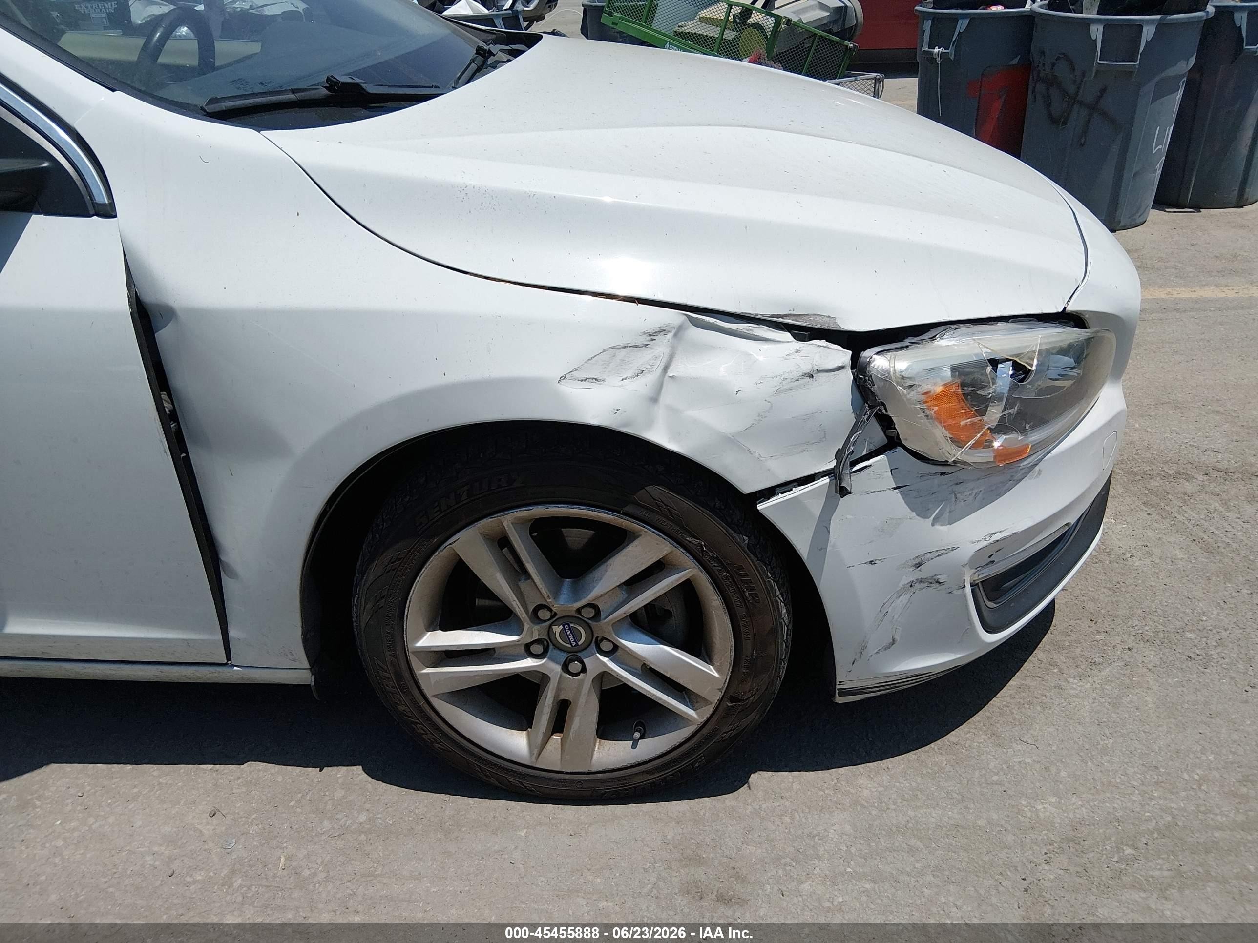 2015 Volvo V60 T5 Premier White vin: YV126MEB3F1207889
