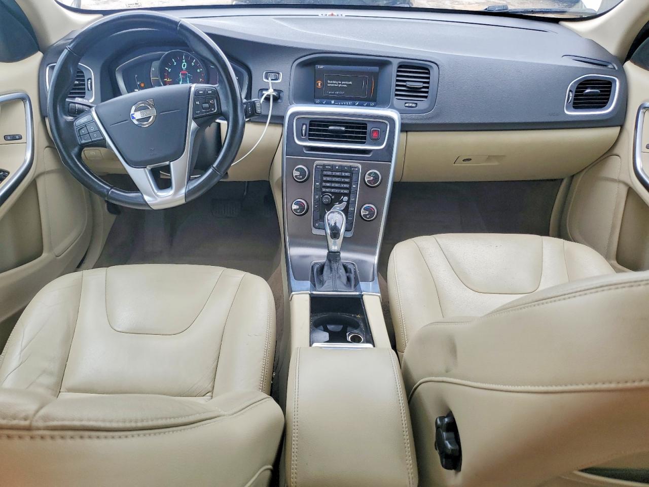 2015 Volvo V60 T5 White vin: YV126MEB3F1208122