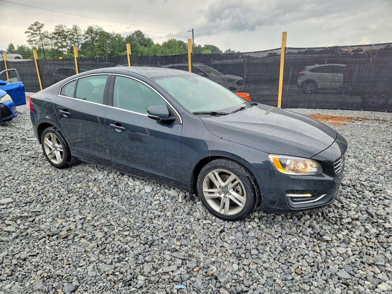 2015 Volvo S60 Premier Gray vin: YV126MFB4F1304940