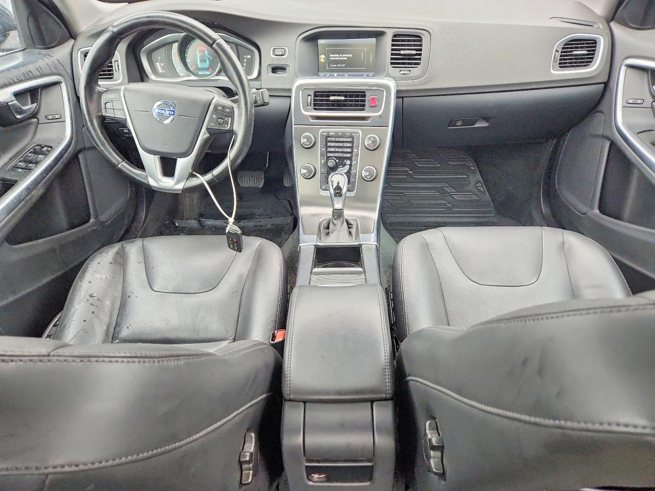 2015 Volvo S60 Premier Gray vin: YV126MFB4F1304940