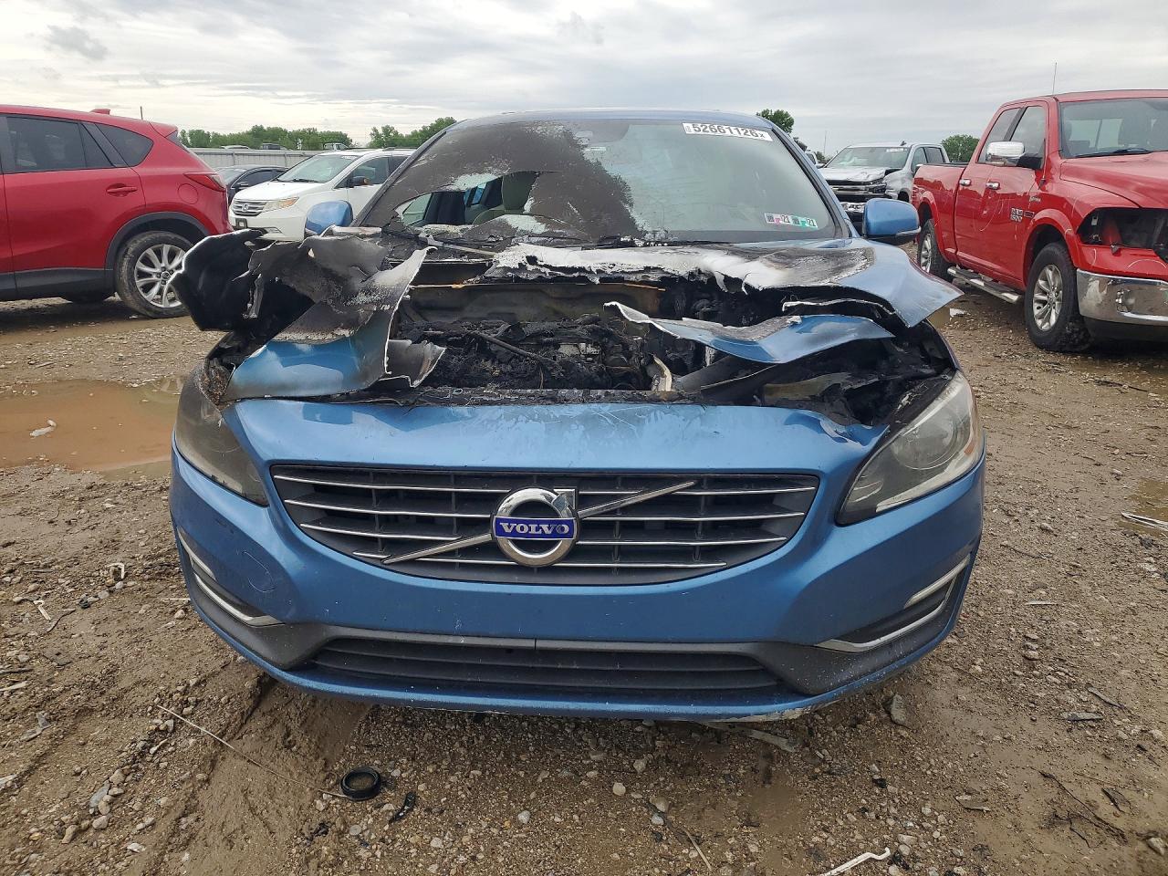 2015 Volvo S60 Premier Blue vin: YV126MFB5F1299831