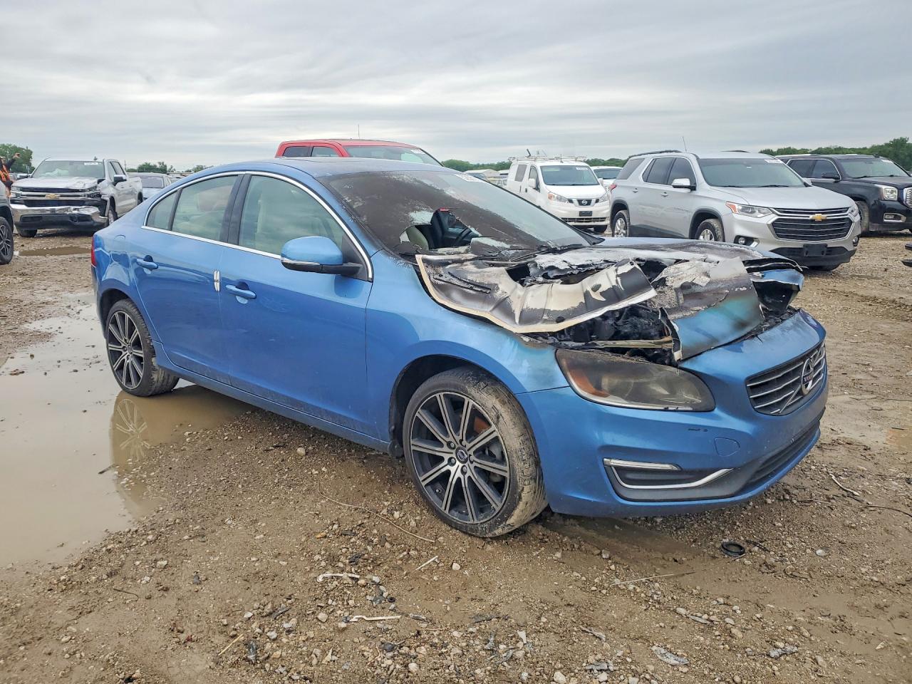 2015 Volvo S60 Premier Blue vin: YV126MFB5F1299831