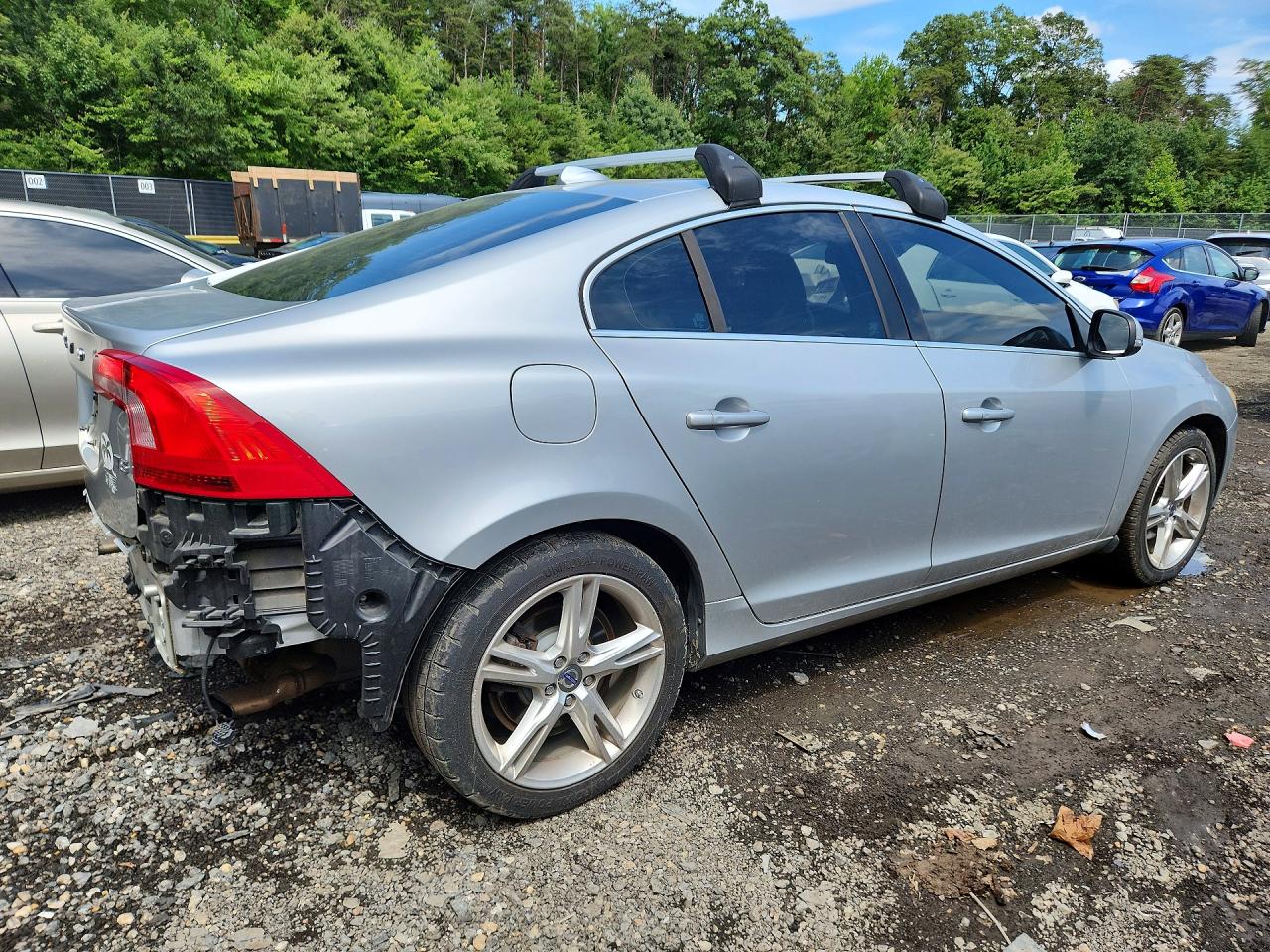 2015 Volvo S60 Premier+ Silver vin: YV126MFCXF1313764