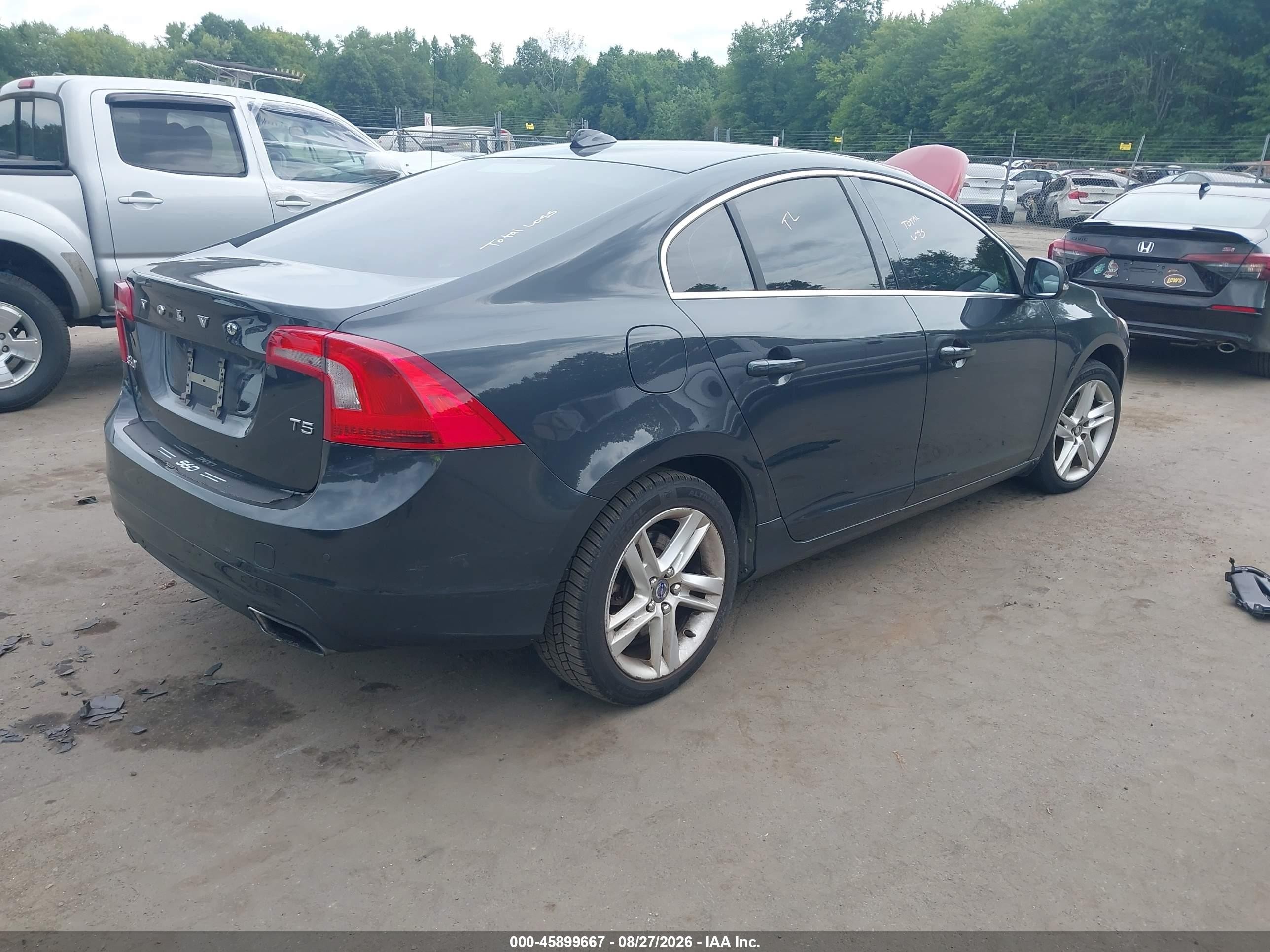 2015 Volvo S60 T5 Premier Black vin: YV126MFK1F1355604