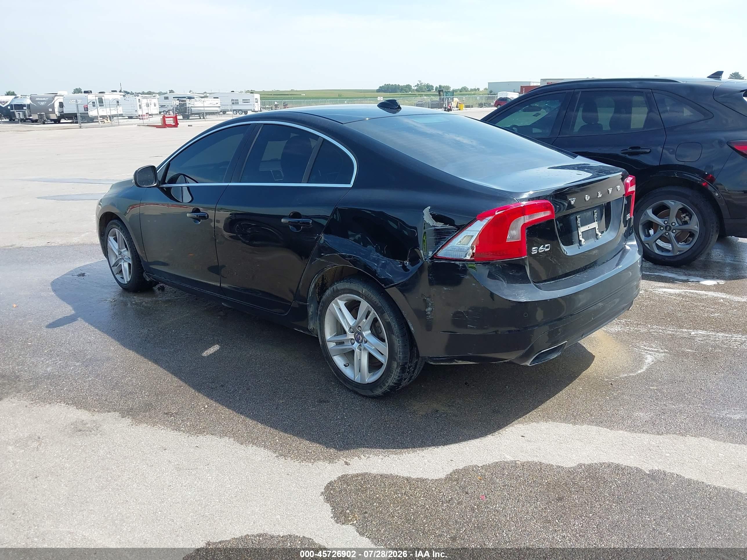 2015 Volvo S60 T5 Premier Черный vin: YV126MFK1F2338375