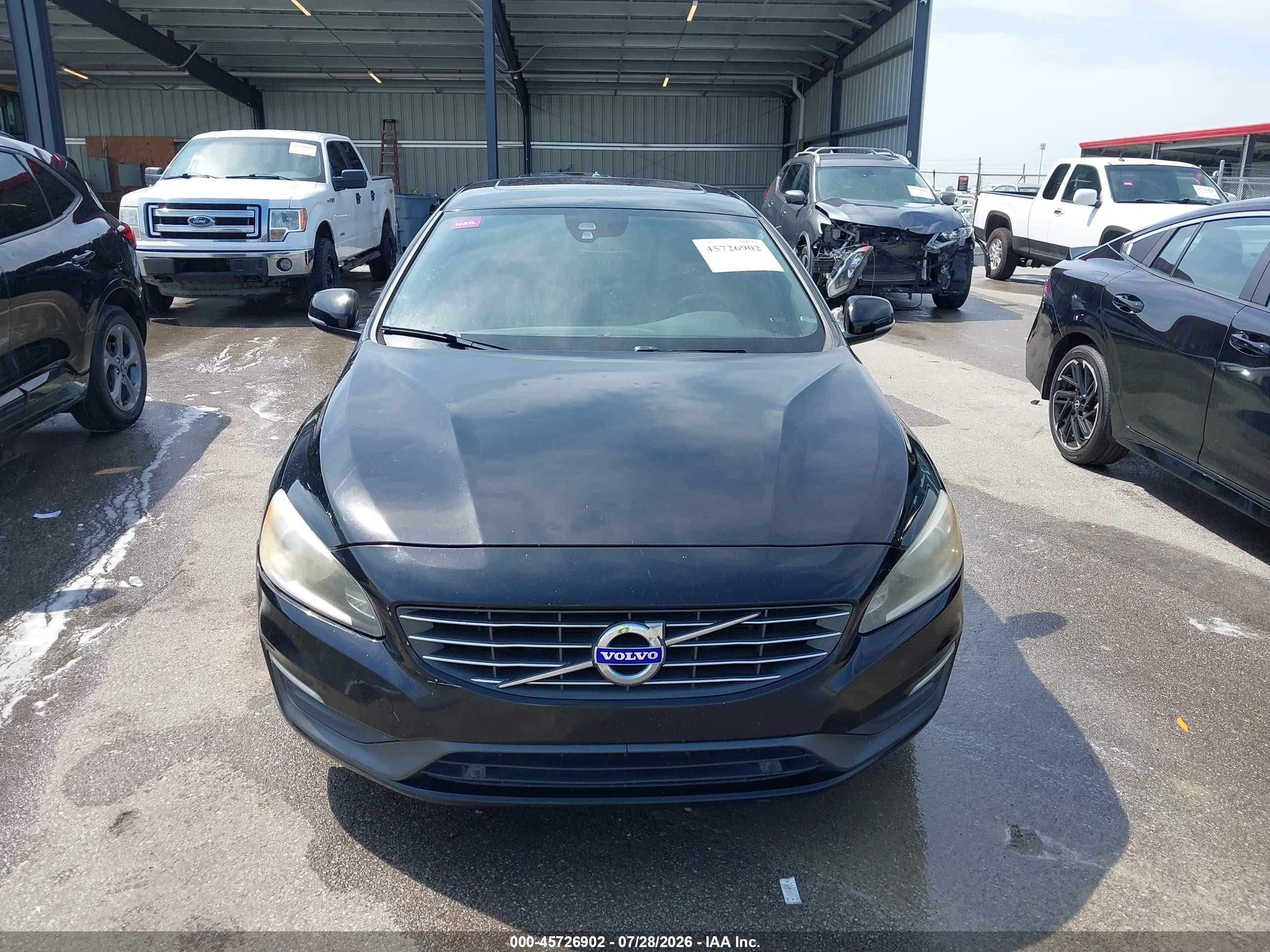 2015 Volvo S60 T5 Premier Черный vin: YV126MFK1F2338375