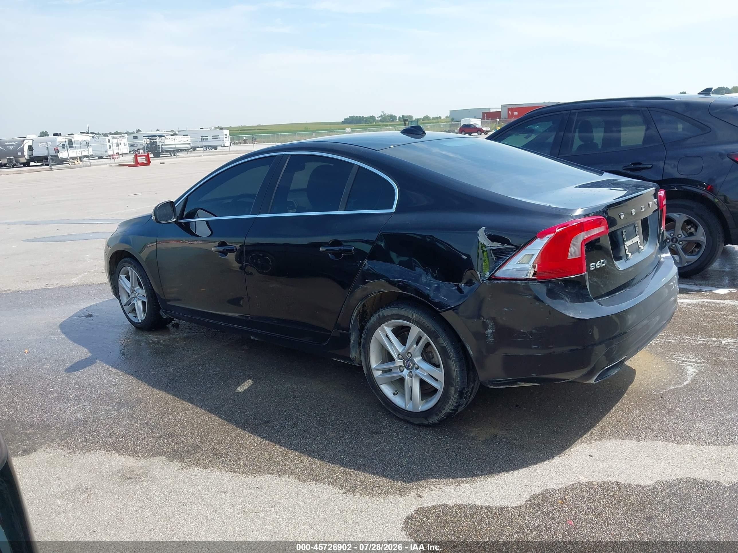 2015 Volvo S60 T5 Premier Черный vin: YV126MFK1F2338375