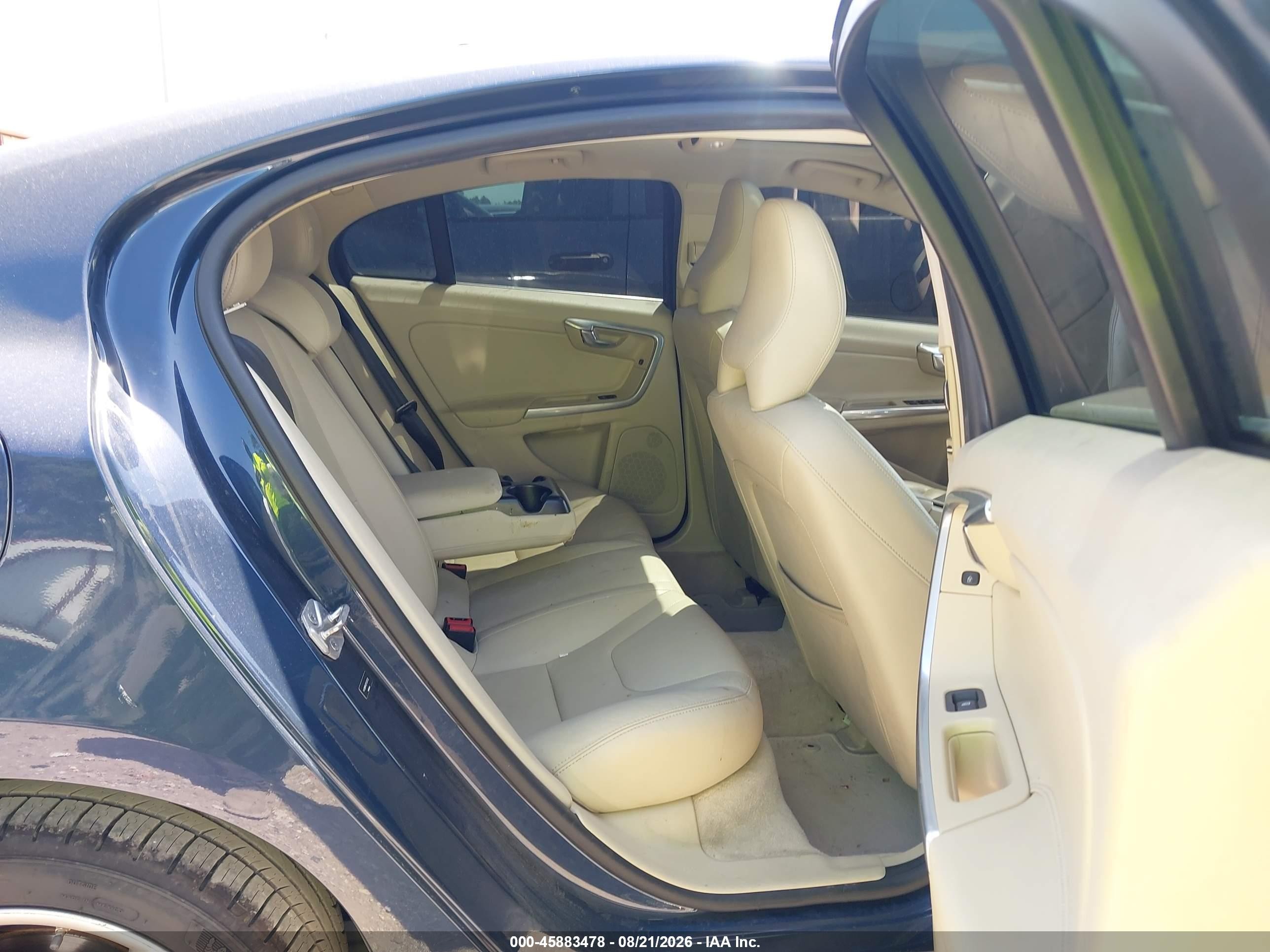 2015 Volvo S60 T5 Premier Blue vin: YV126MFK2F1337032