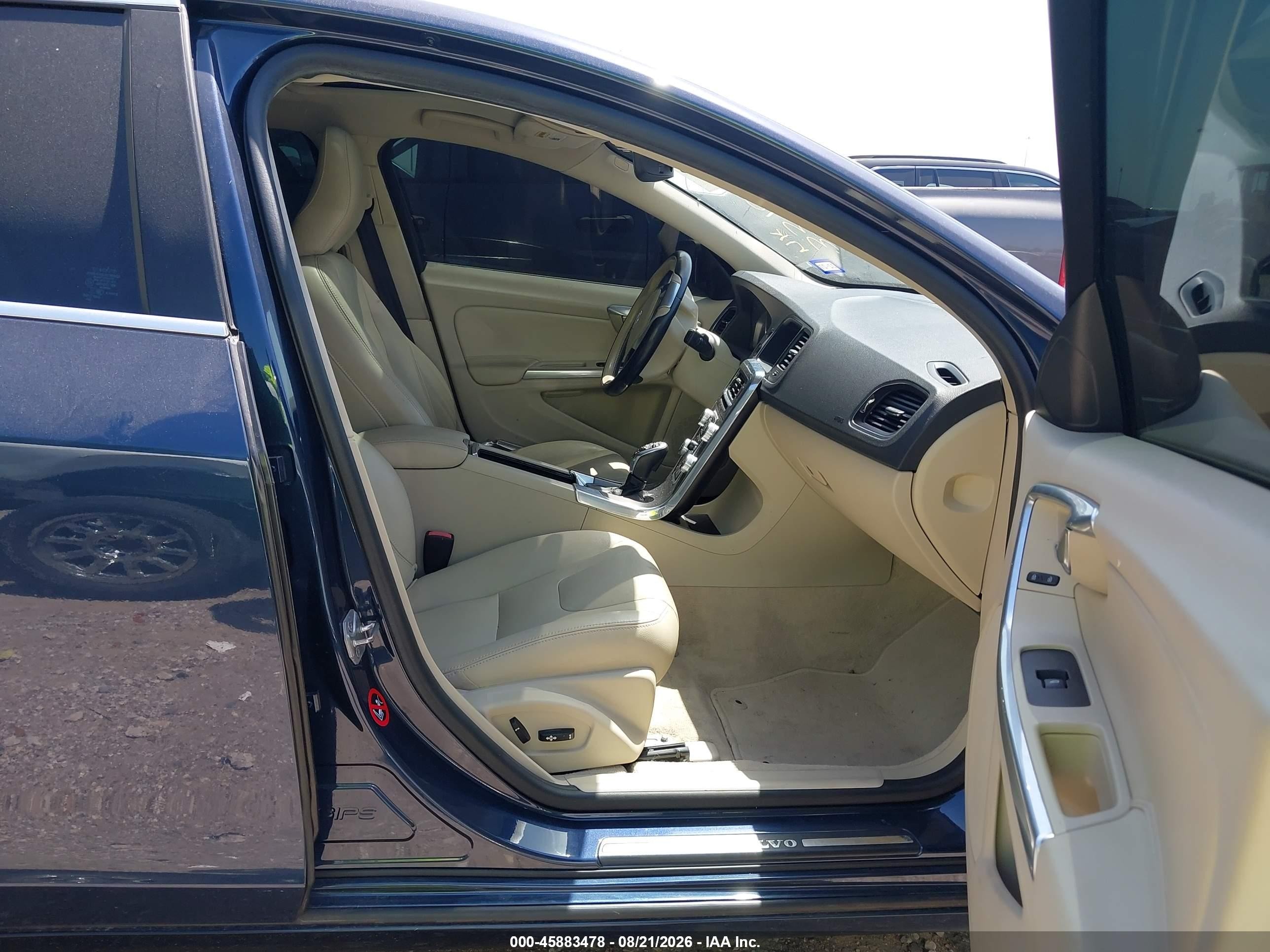 2015 Volvo S60 T5 Premier Blue vin: YV126MFK2F1337032