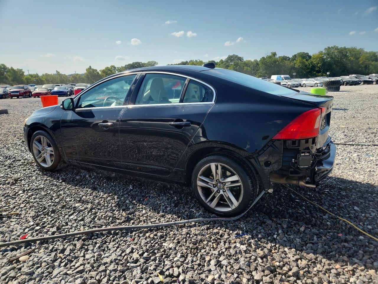 2015 Volvo S60 Premier Black vin: YV126MFK2F2351250