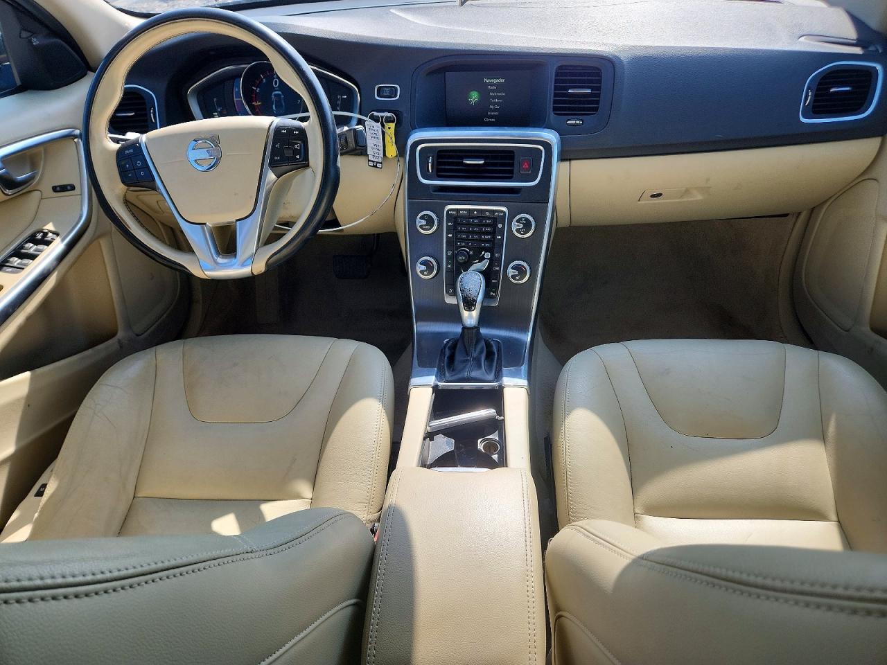 2015 Volvo S60 Premier Black vin: YV126MFK2F2351250