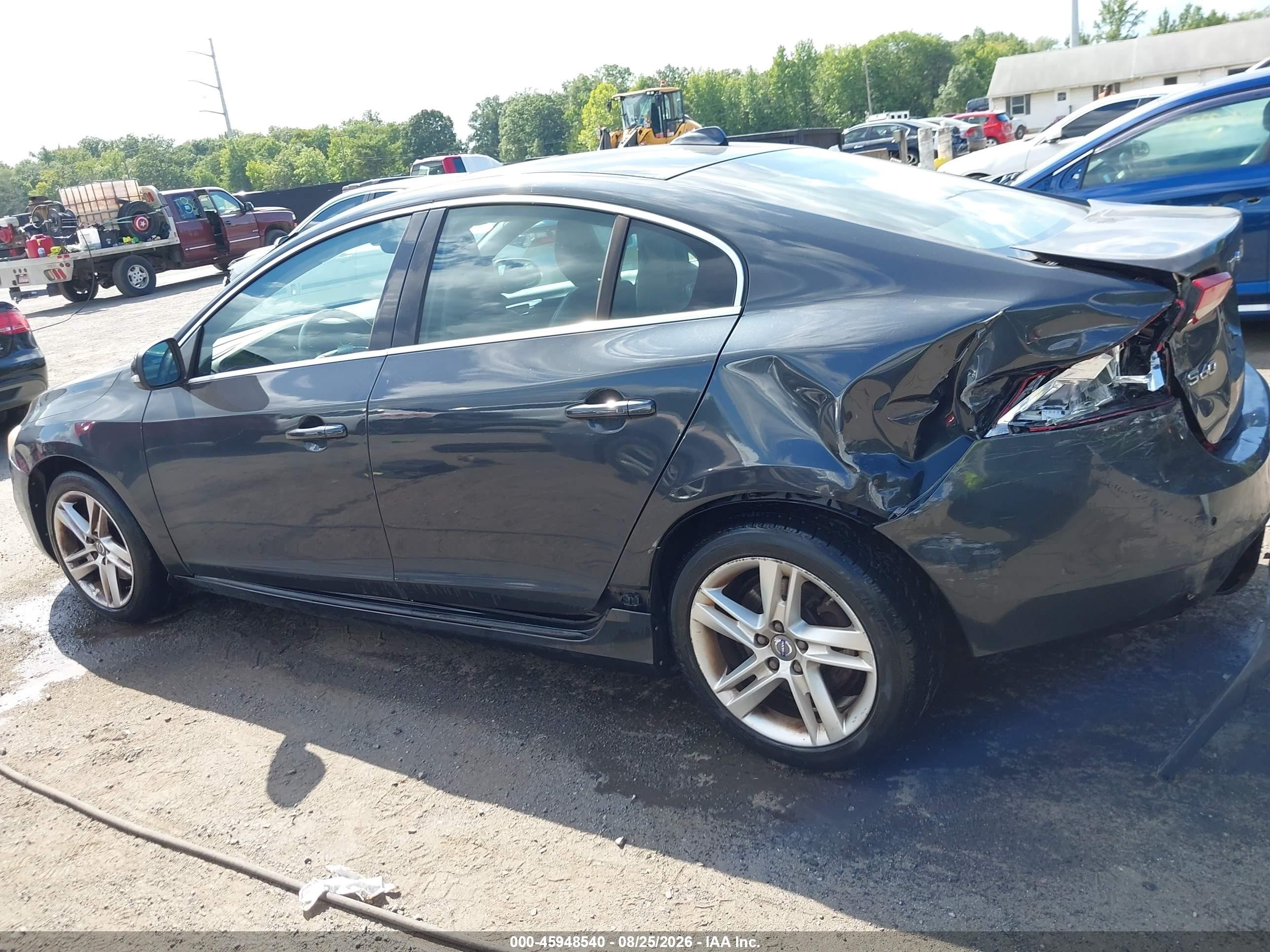 2015 Volvo S60 T5 Premier Blue vin: YV126MFK5F2336886