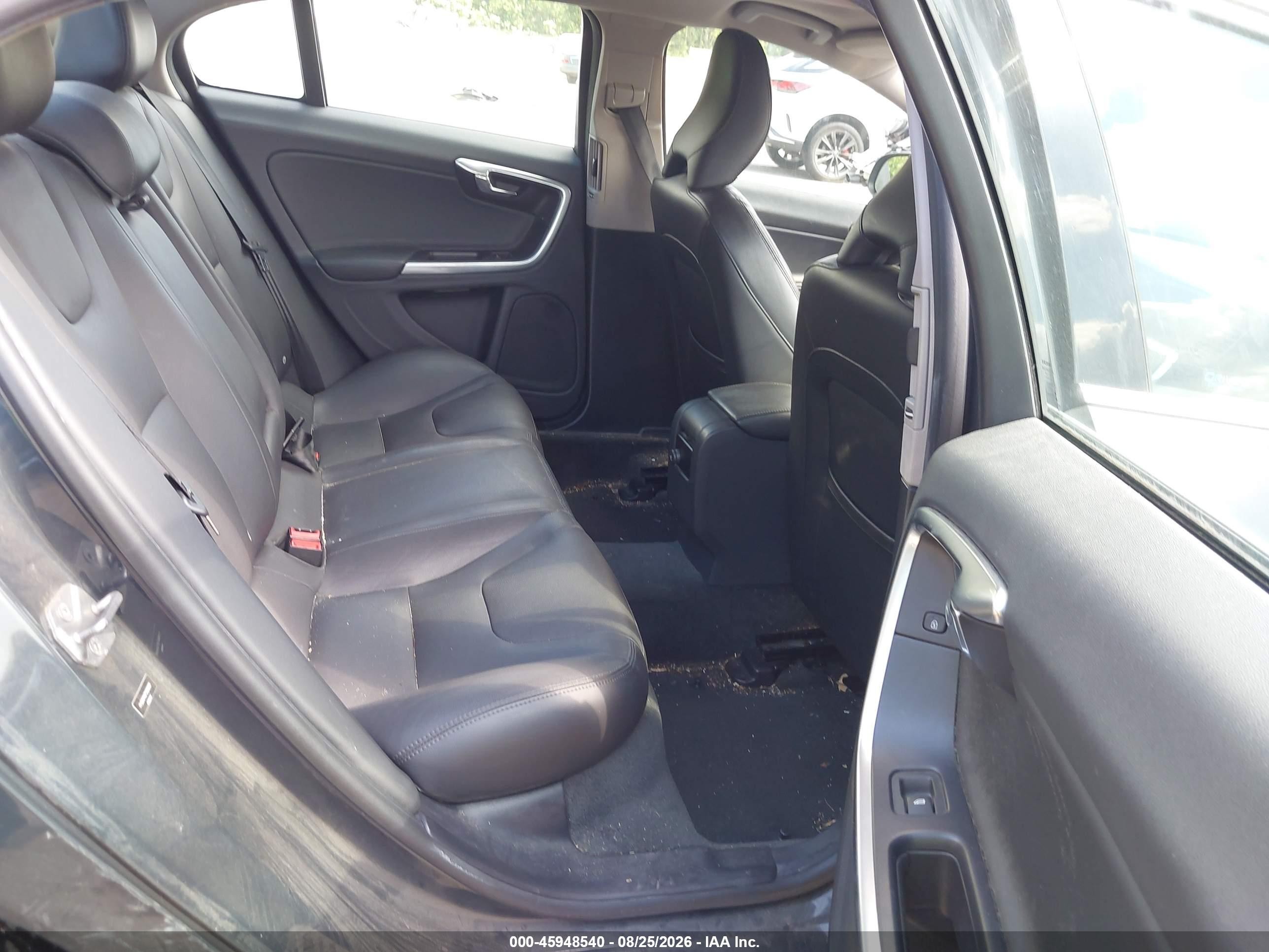 2015 Volvo S60 T5 Premier Blue vin: YV126MFK5F2336886