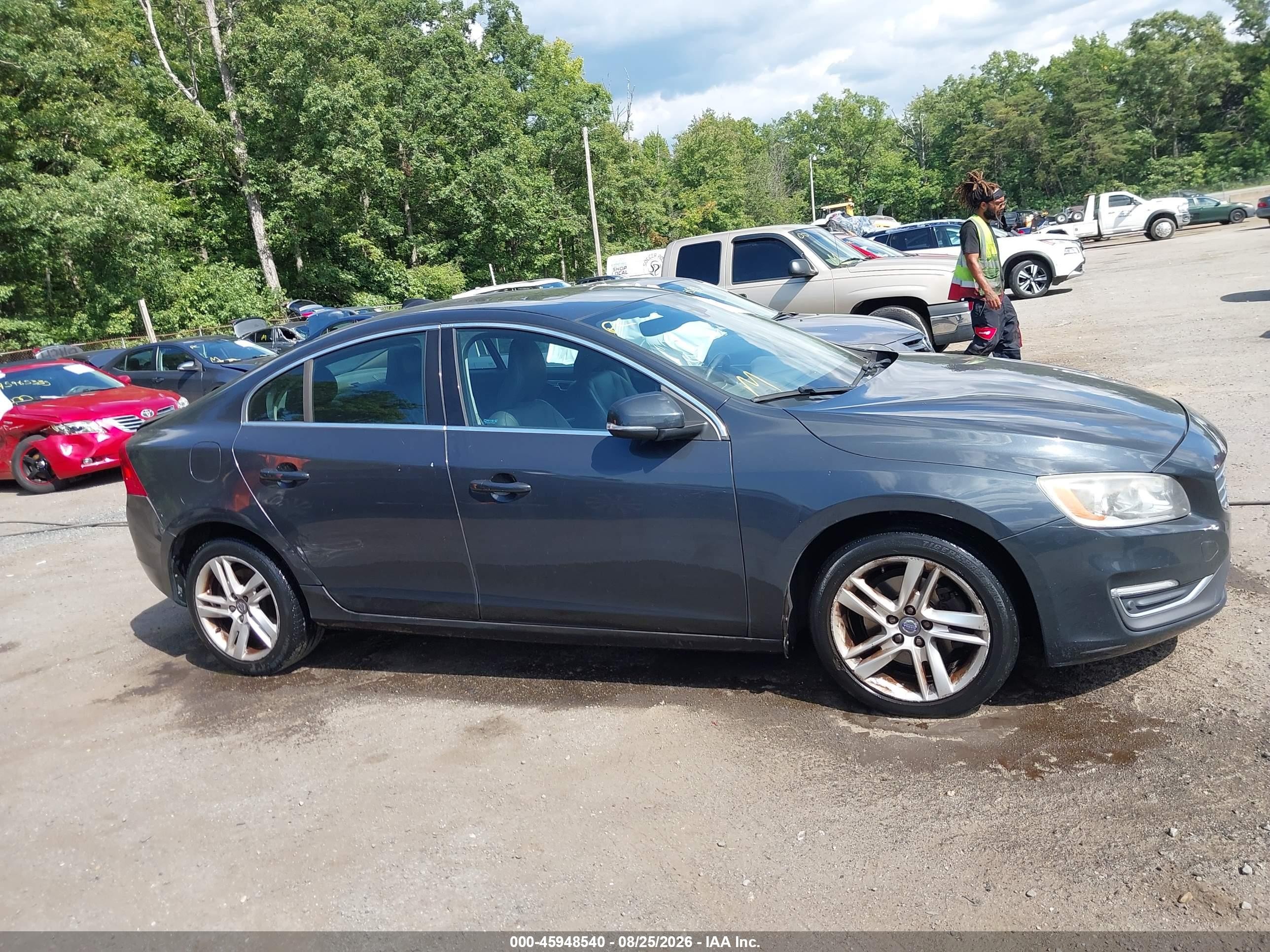 2015 Volvo S60 T5 Premier Blue vin: YV126MFK5F2336886