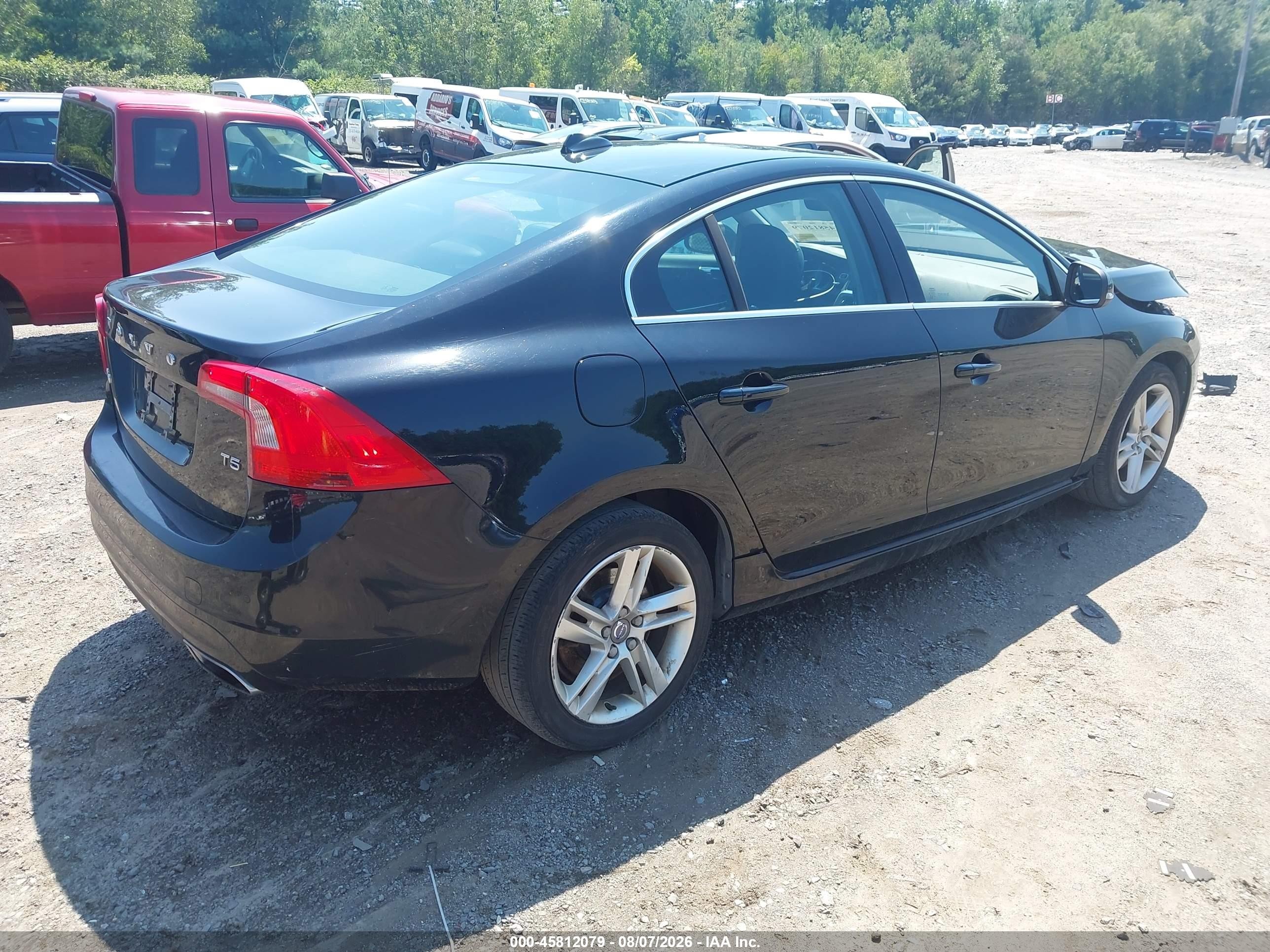 2015 Volvo S60 T5 Premier Черный vin: YV126MFK6F1364721