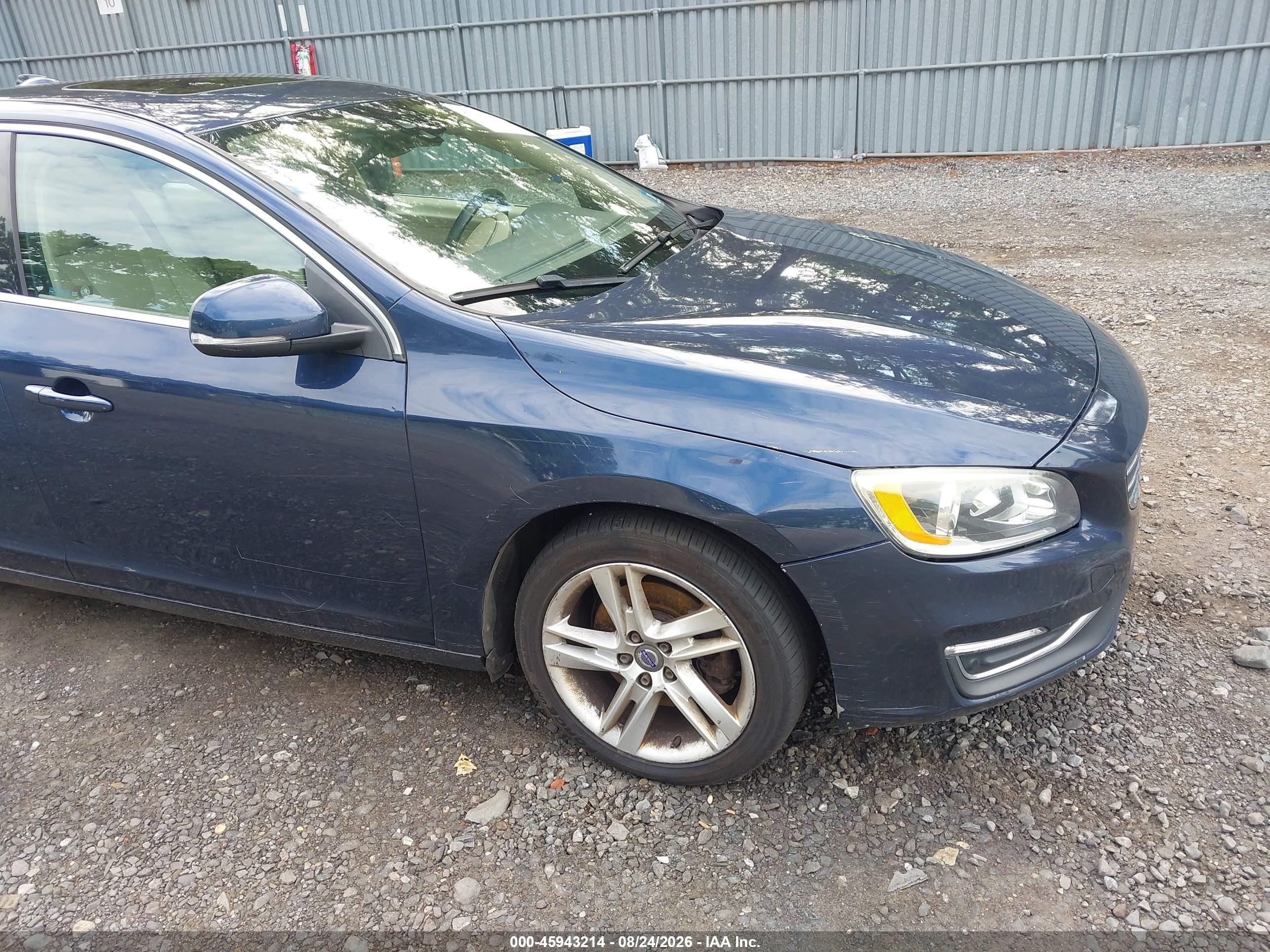 2015 Volvo S60 T5 Premier Blue vin: YV126MFK7F1361021