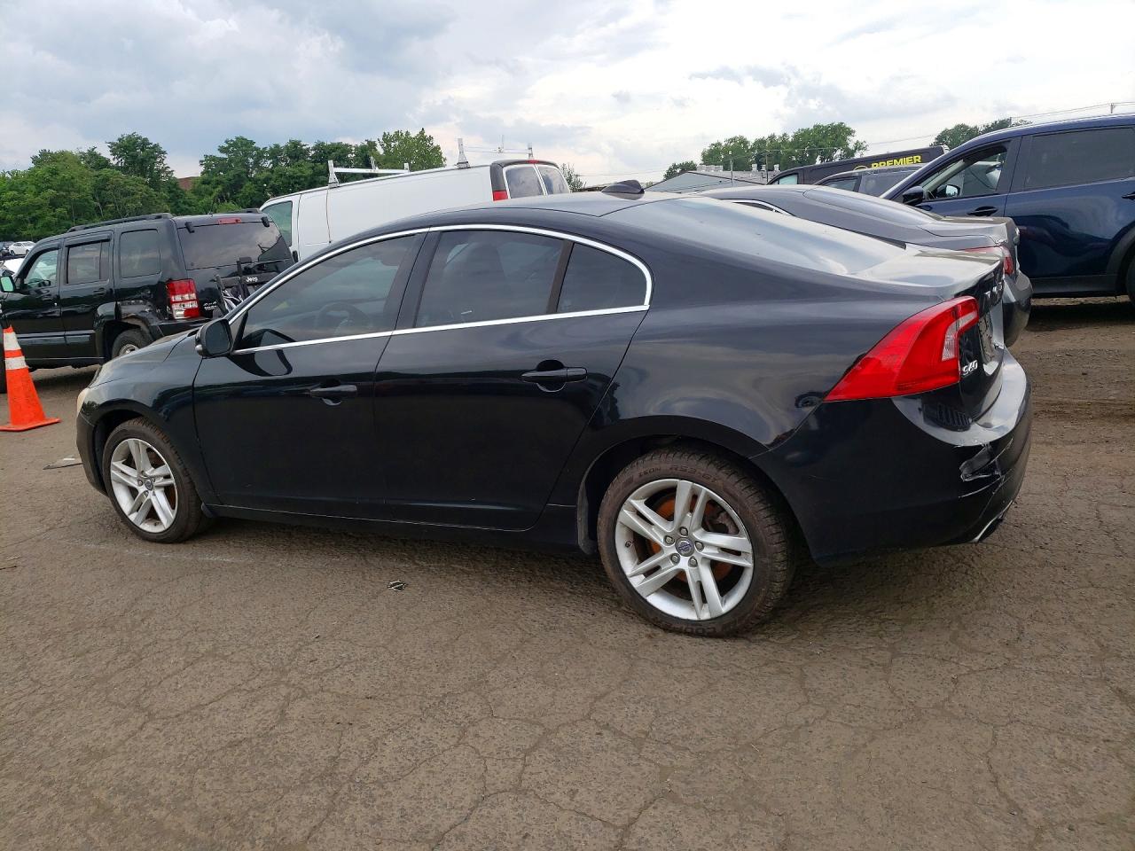 2015 Volvo S60 Premier Black vin: YV126MFKXF1336050