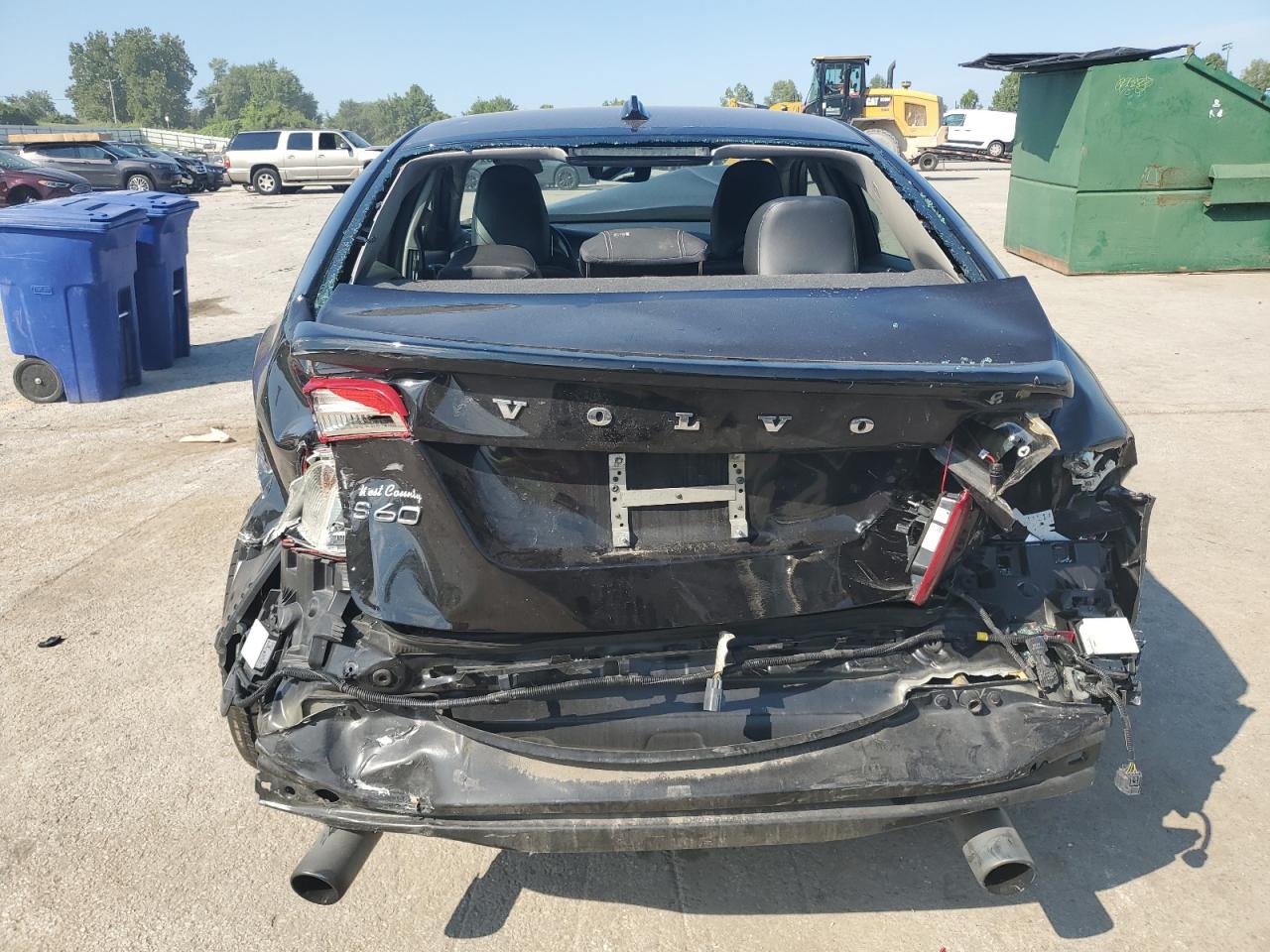 2018 Volvo S60 Dynamic Черный vin: YV126MFL6J2456794