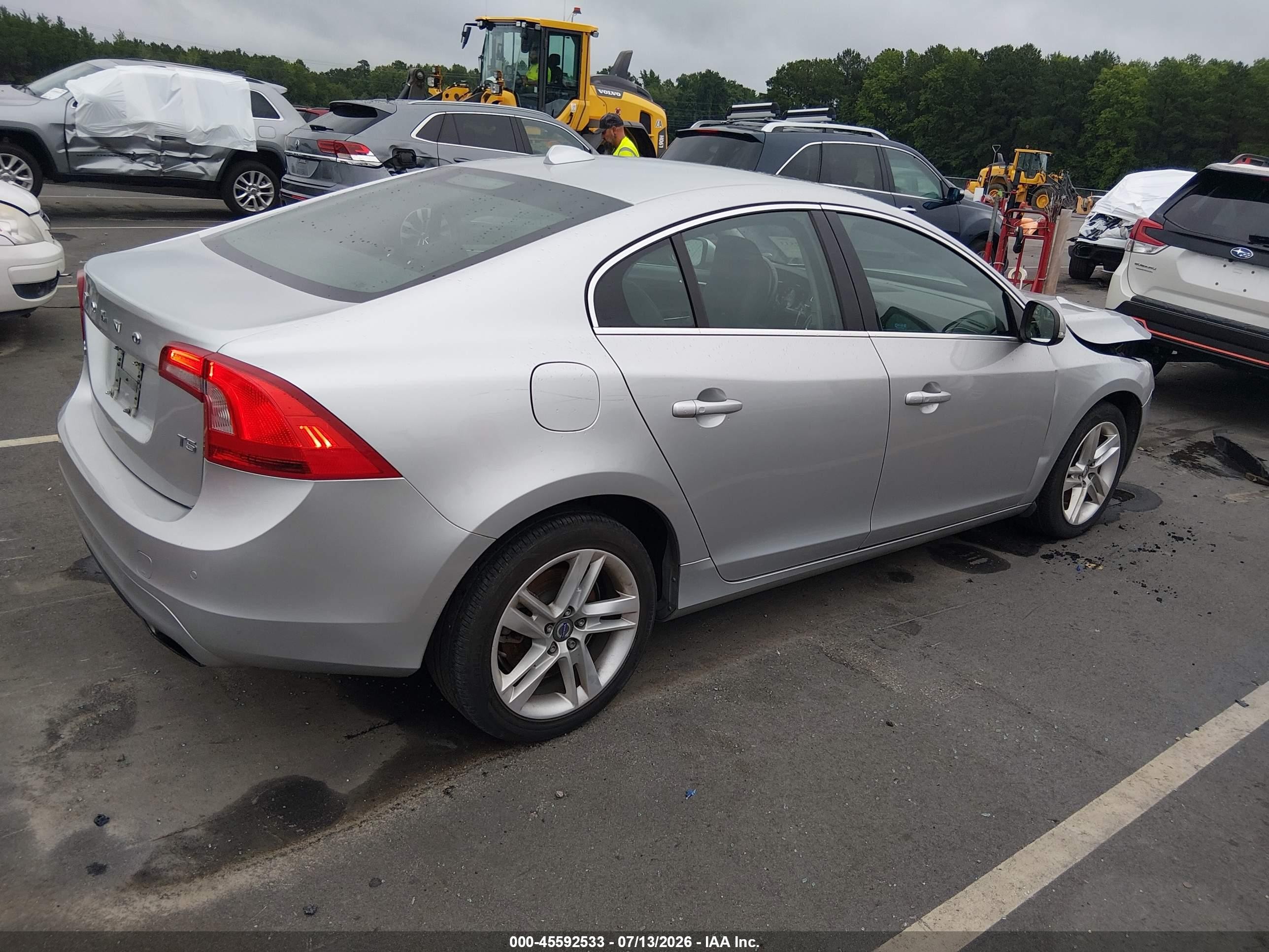 2015 Volvo S60 T5 Platinum Gray vin: YV126MFM2F2361570