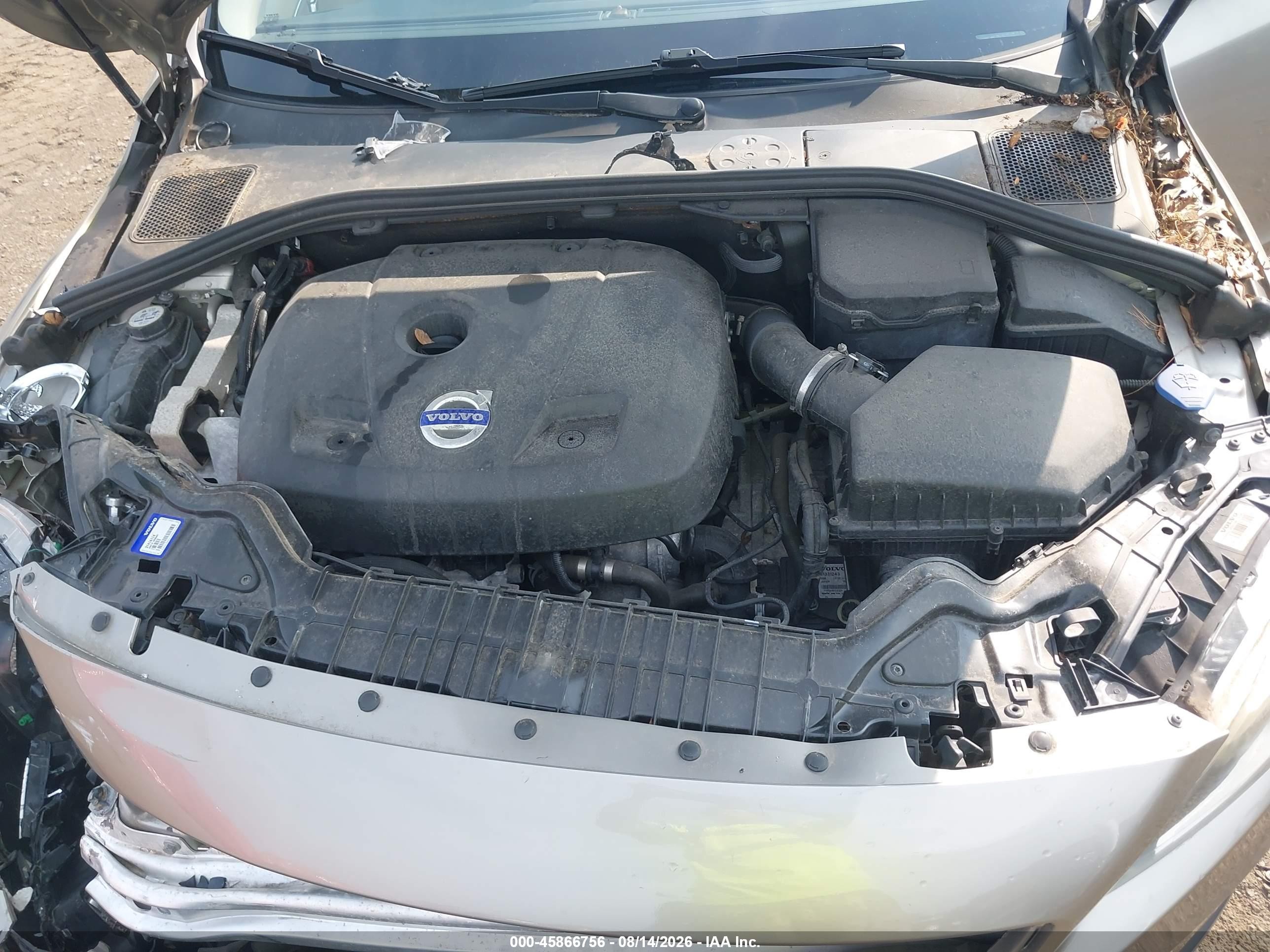 2015 Volvo S60 T5 Platinum Золотой vin: YV126MFM6F1336077