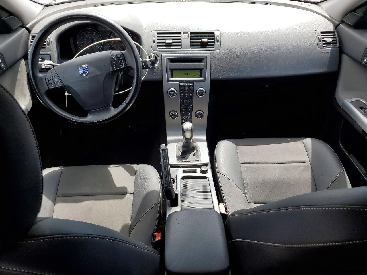 2010 Volvo S40 2.4i White vin: YV1382MS0A2497015