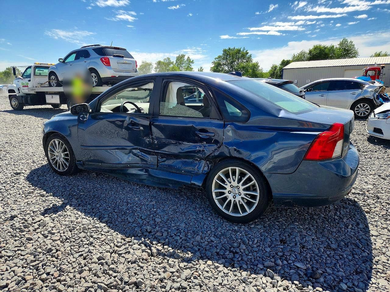 2010 Volvo S40 2.4i Синий vin: YV1382MS0A2498018
